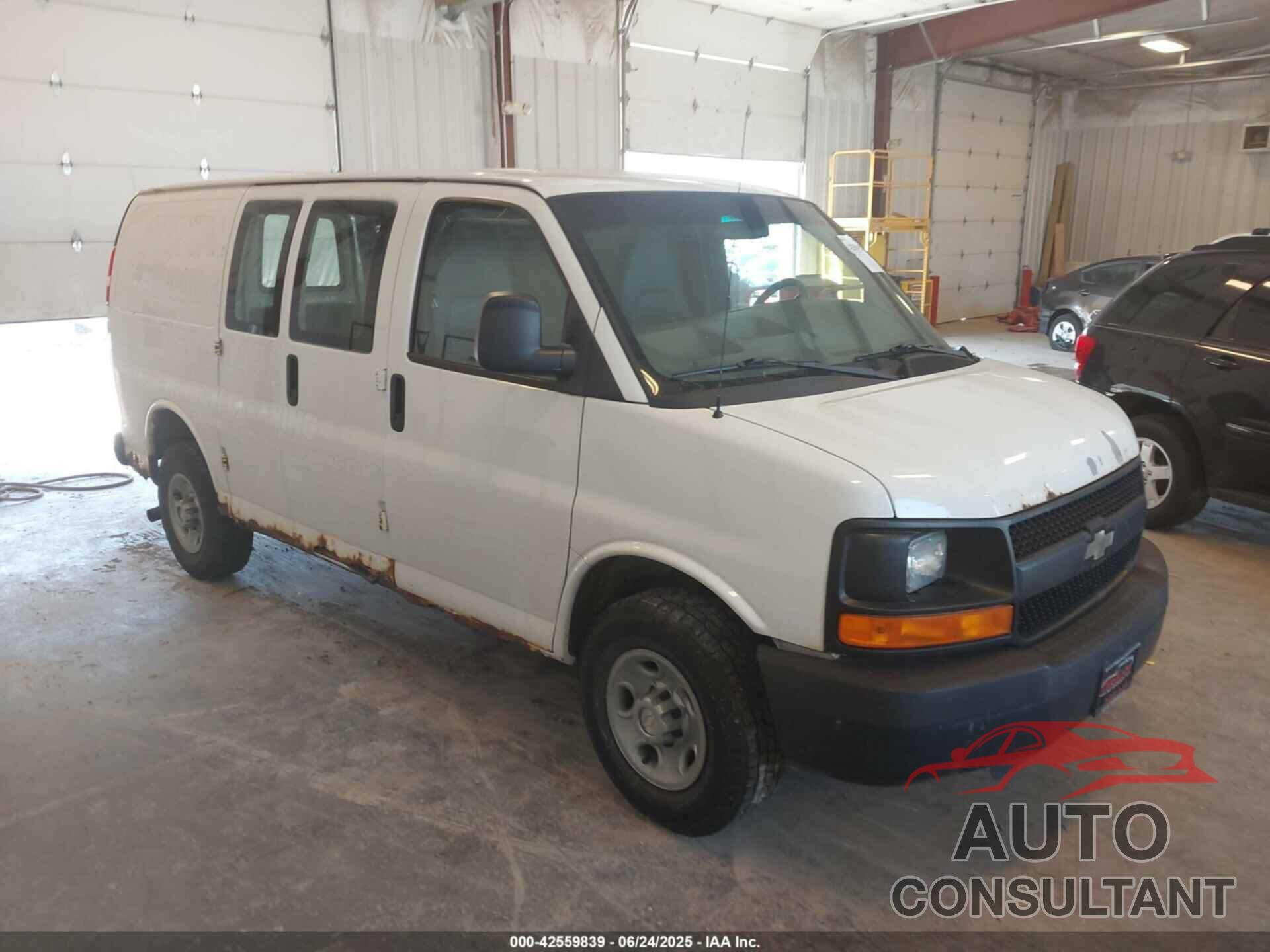 CHEVROLET EXPRESS 2500 2012 - 1GCWGFBA2C1155209