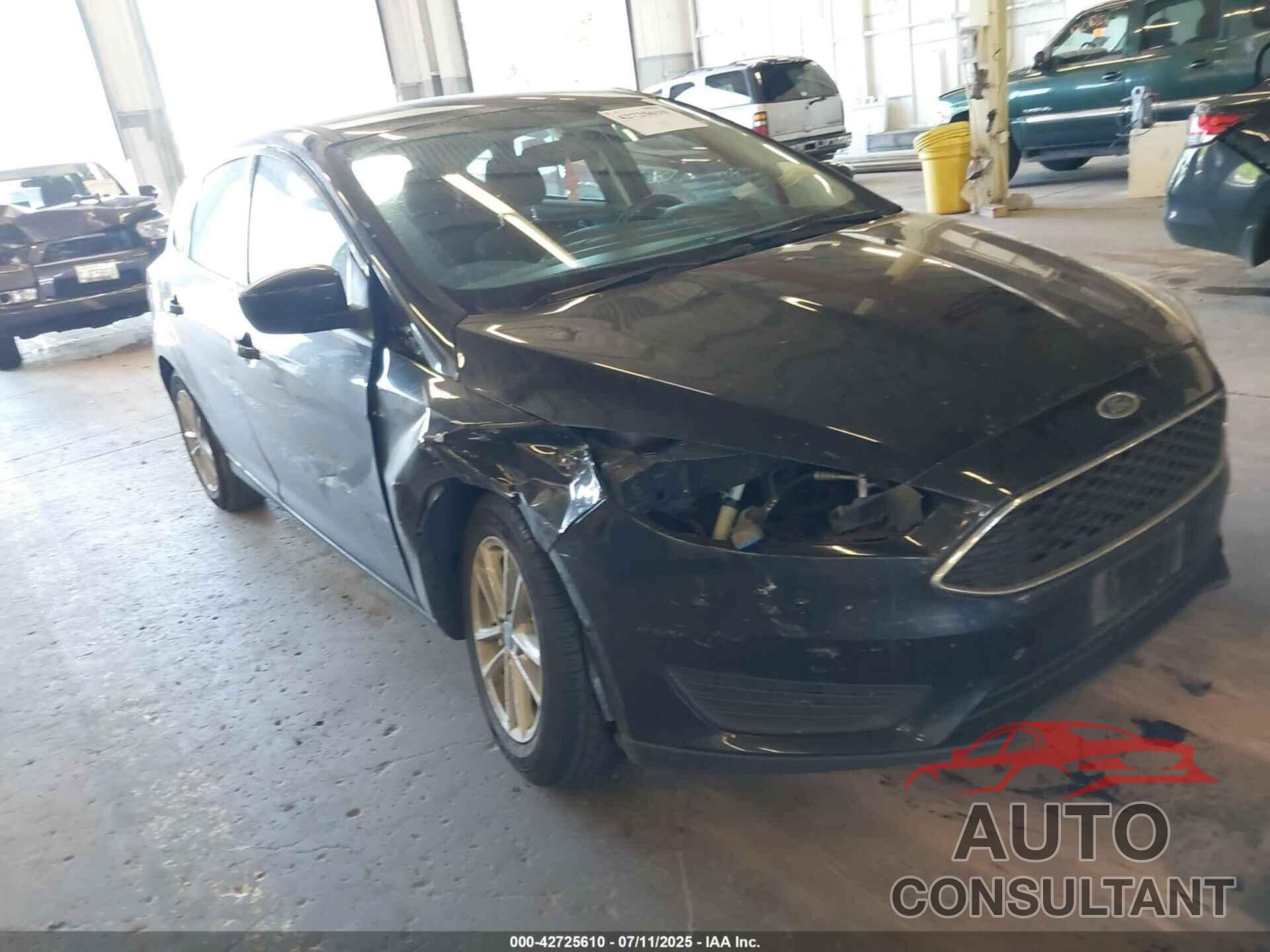 FORD FOCUS 2018 - 1FADP3K28JL261055