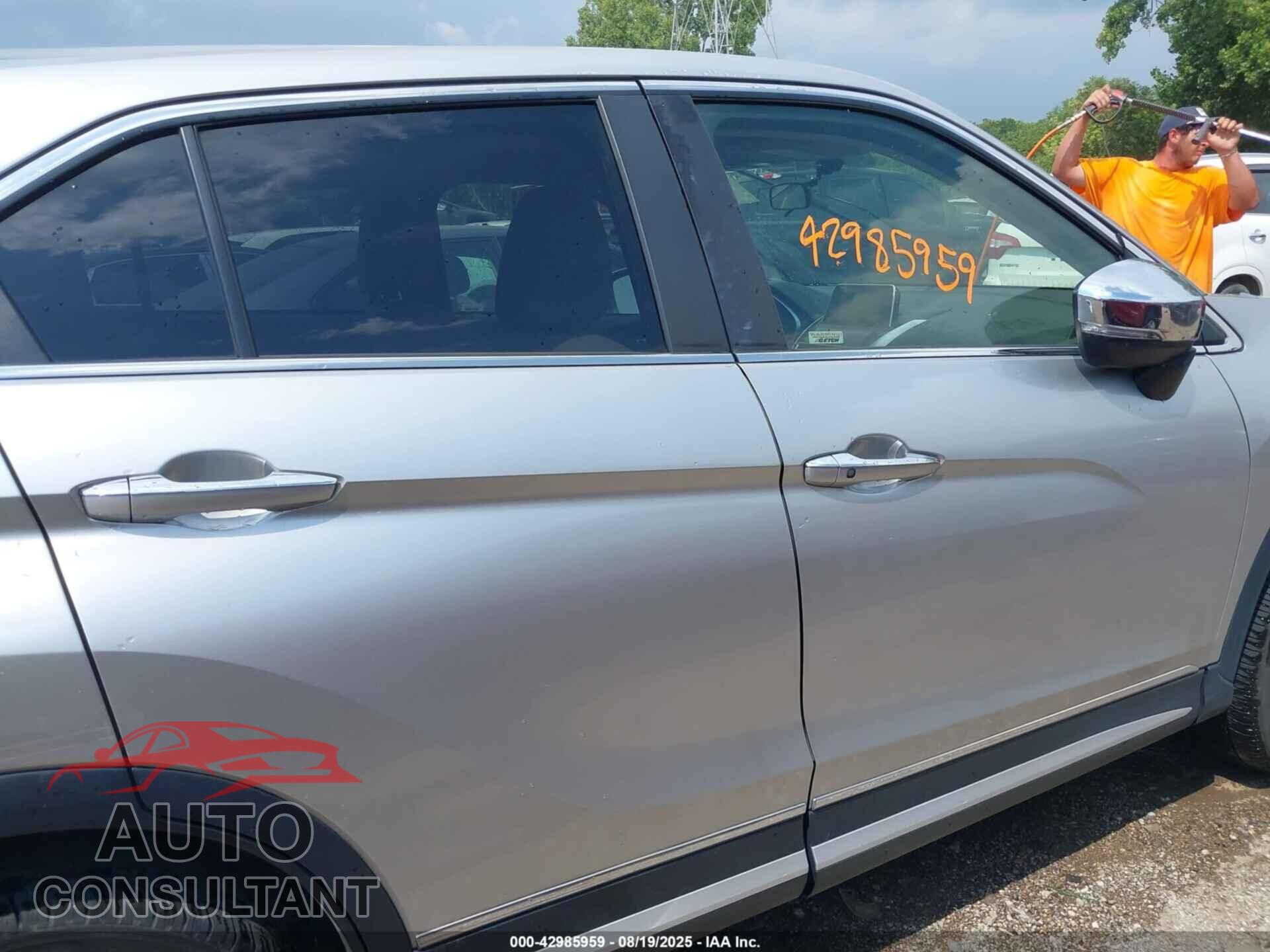 MITSUBISHI ECLIPSE CROSS 2018 - JA4AT5AA7JZ070666