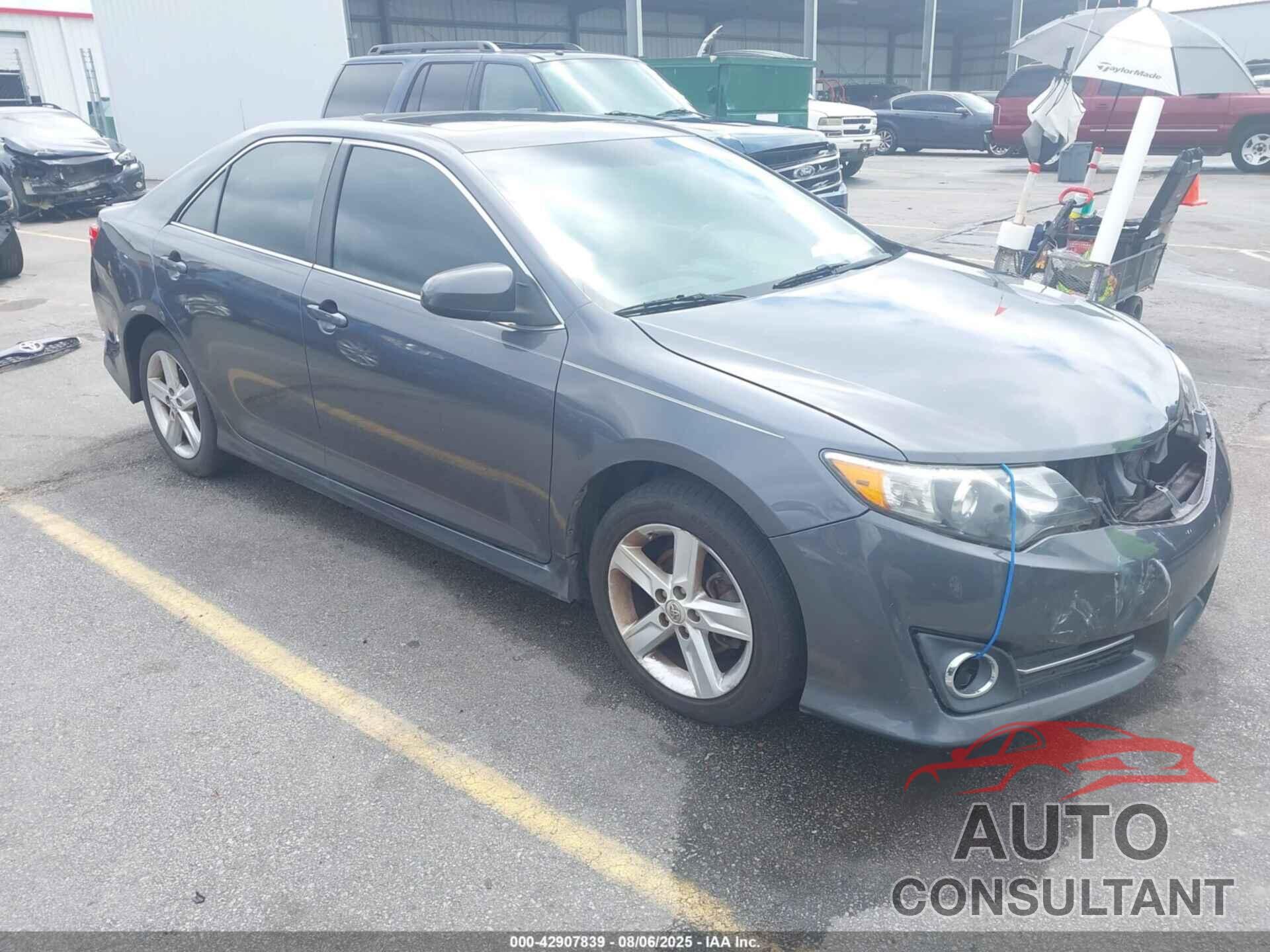 TOYOTA CAMRY 2013 - 4T1BF1FK6DU647972