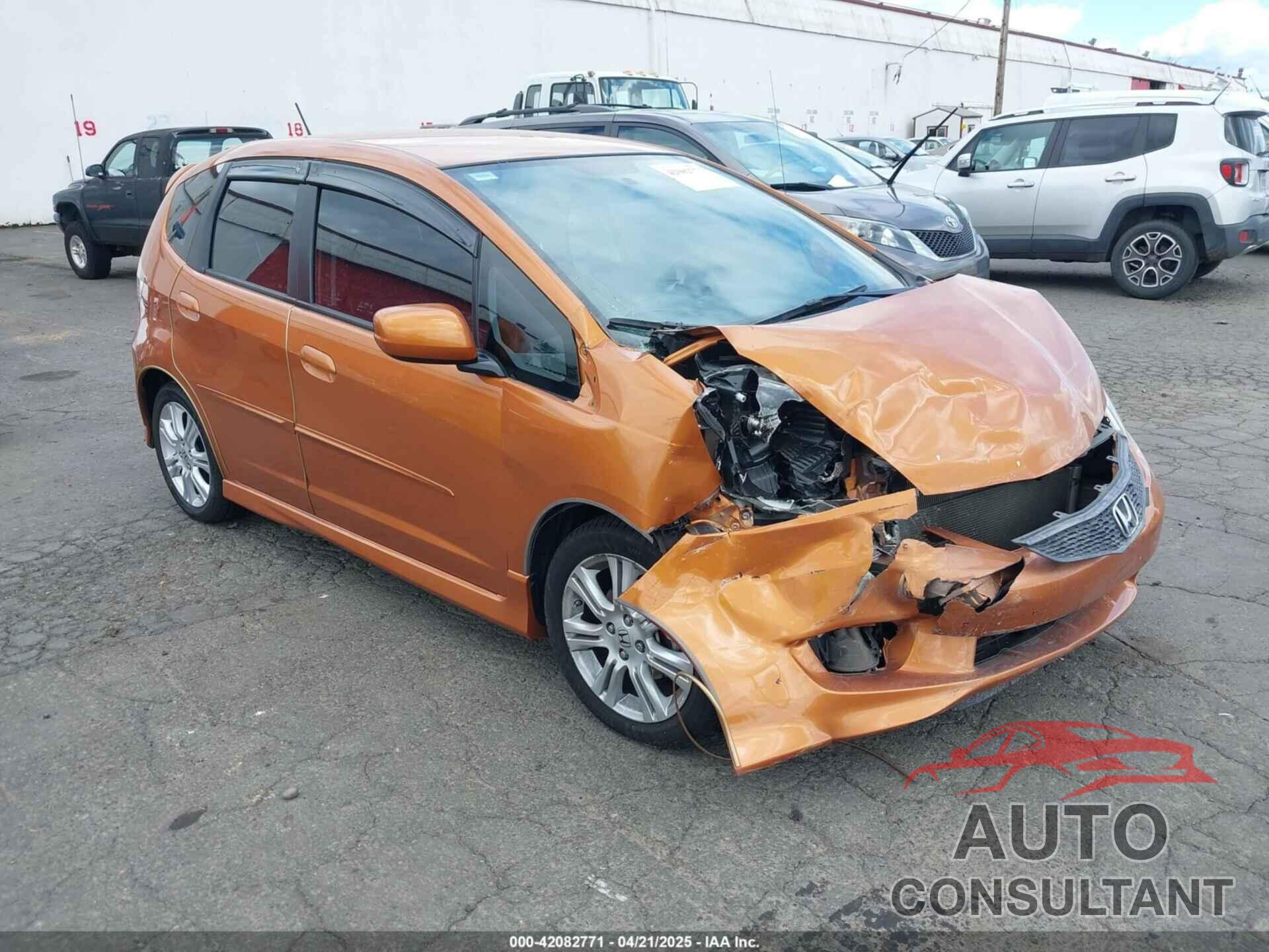 HONDA FIT 2010 - JHMGE8H40AC012380