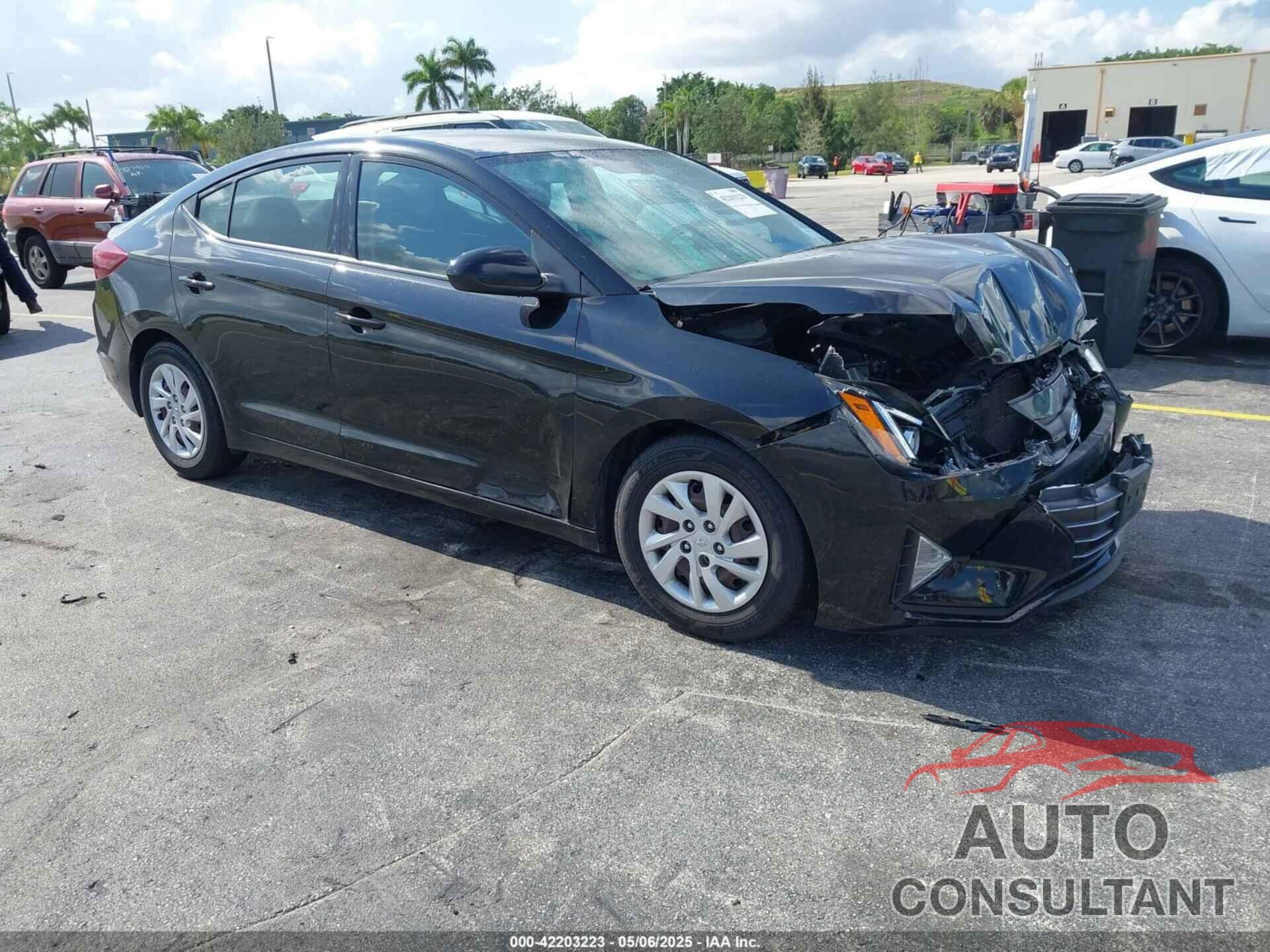 HYUNDAI ELANTRA 2019 - 5NPD74LF9KH467394
