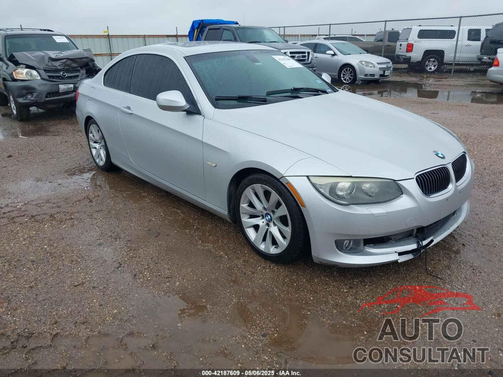 BMW 328I 2011 - WBAKE3C50BE557626