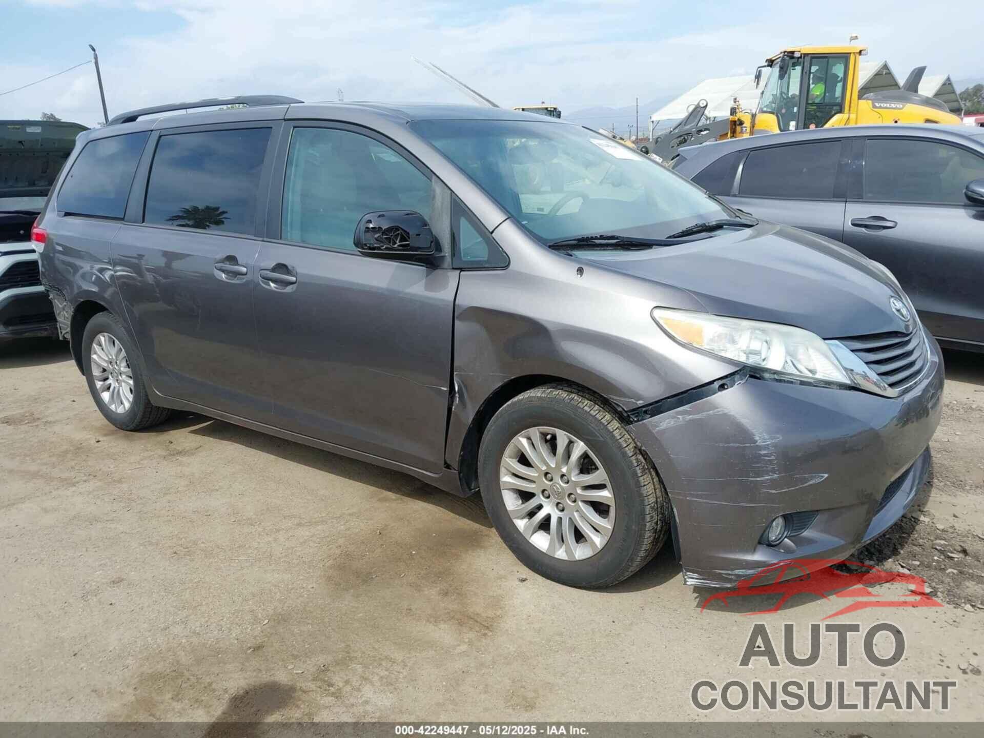TOYOTA SIENNA 2013 - 5TDYK3DC1DS353367
