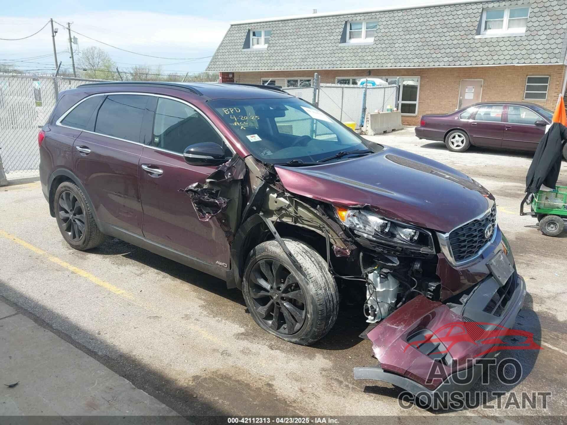 KIA SORENTO 2019 - 5XYPGDA58KG584169