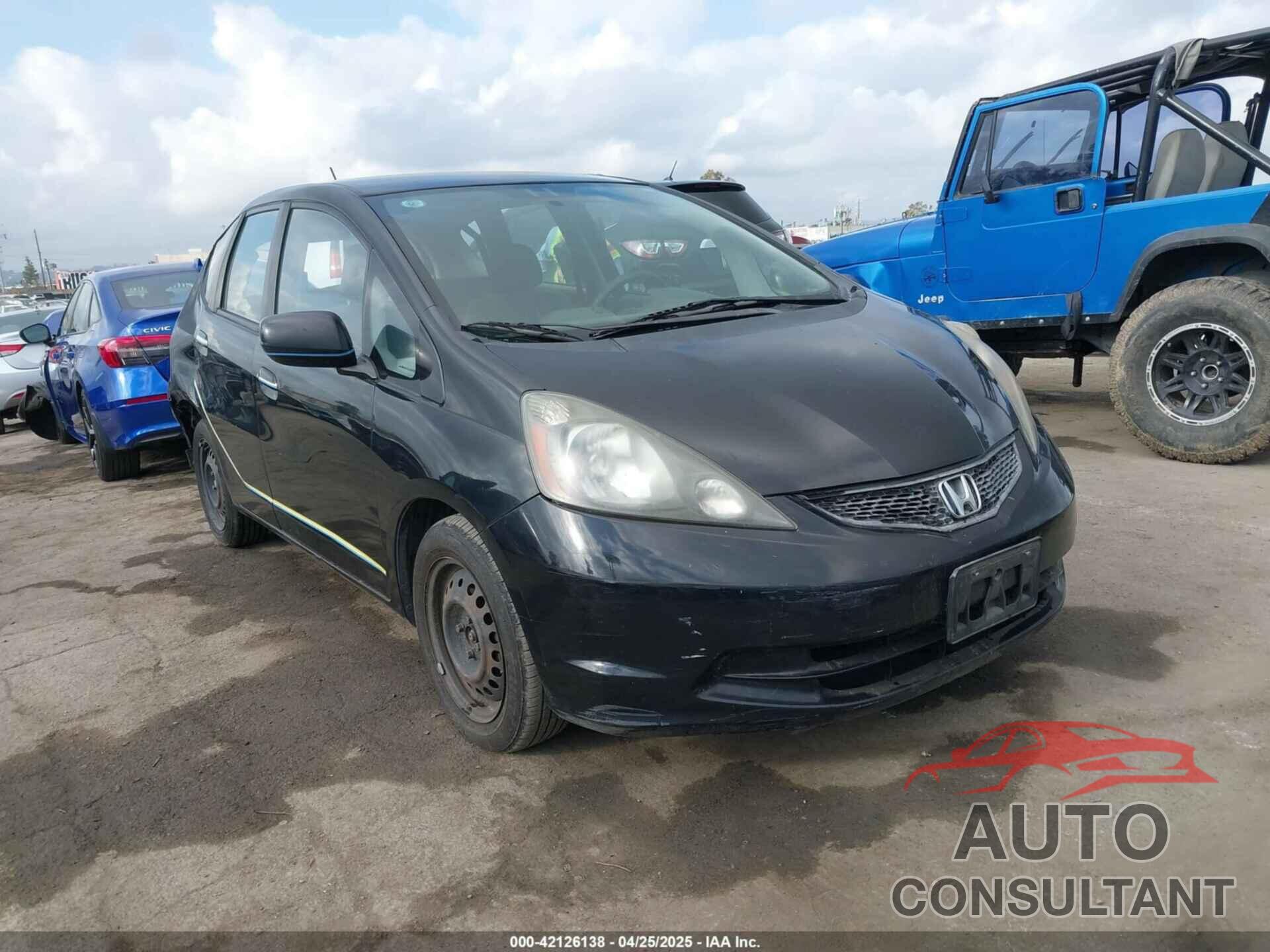 HONDA FIT 2010 - JHMGE8H21AC039375