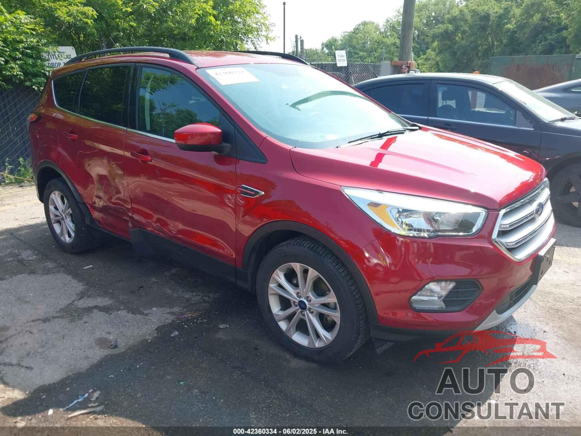 FORD ESCAPE 2018 - 1FMCU0GD3JUC34570