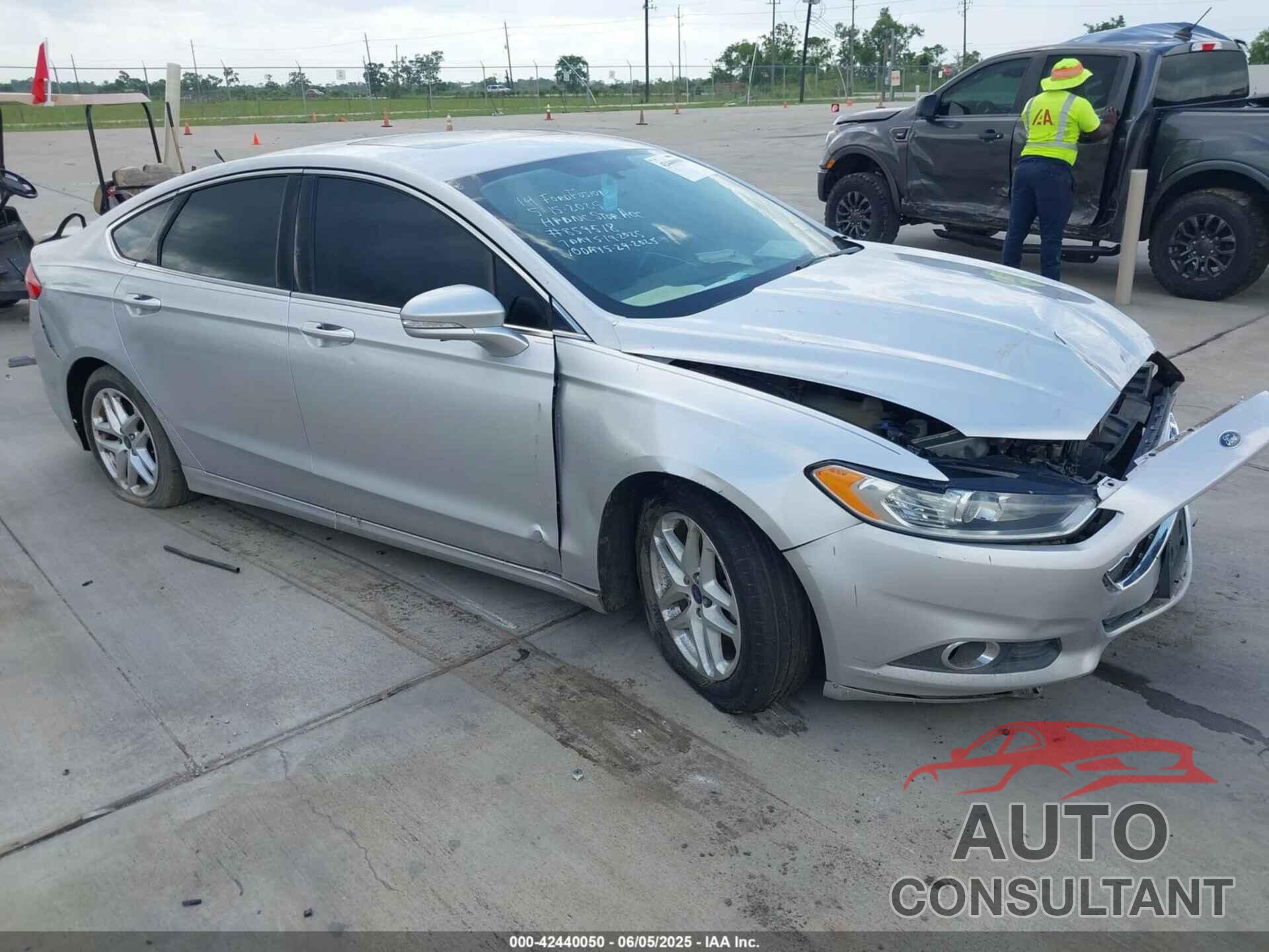 FORD FUSION 2014 - 1FA6P0HD6E5406913
