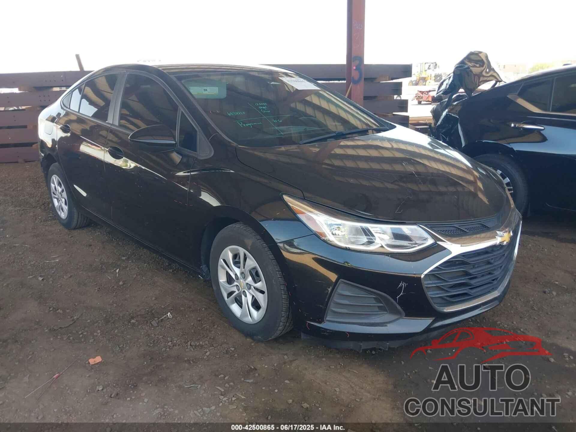 CHEVROLET CRUZE 2019 - 1G1BC5SMXK7128603
