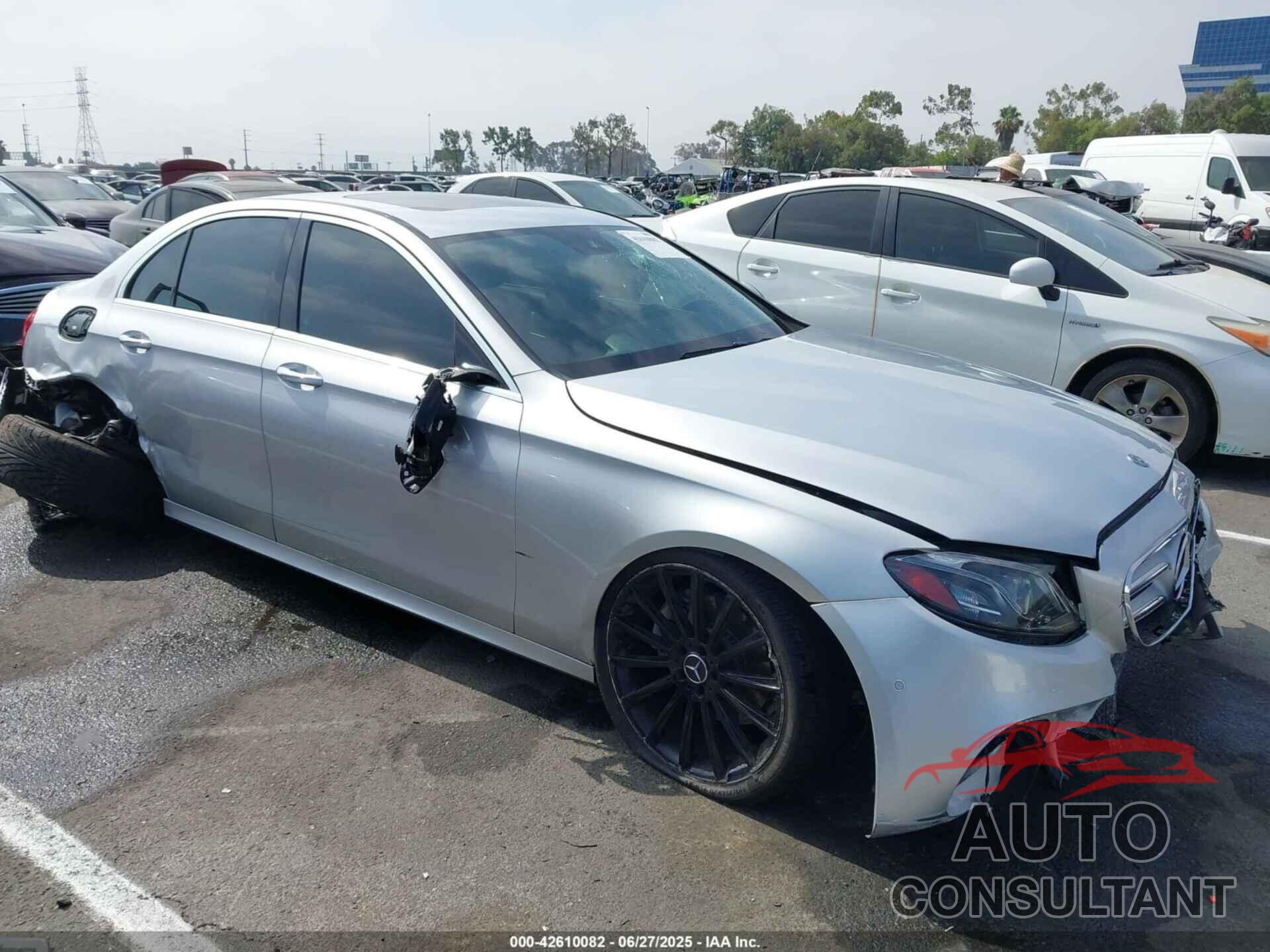 MERCEDES-BENZ E 300 2018 - WDDZF4JB4JA427194