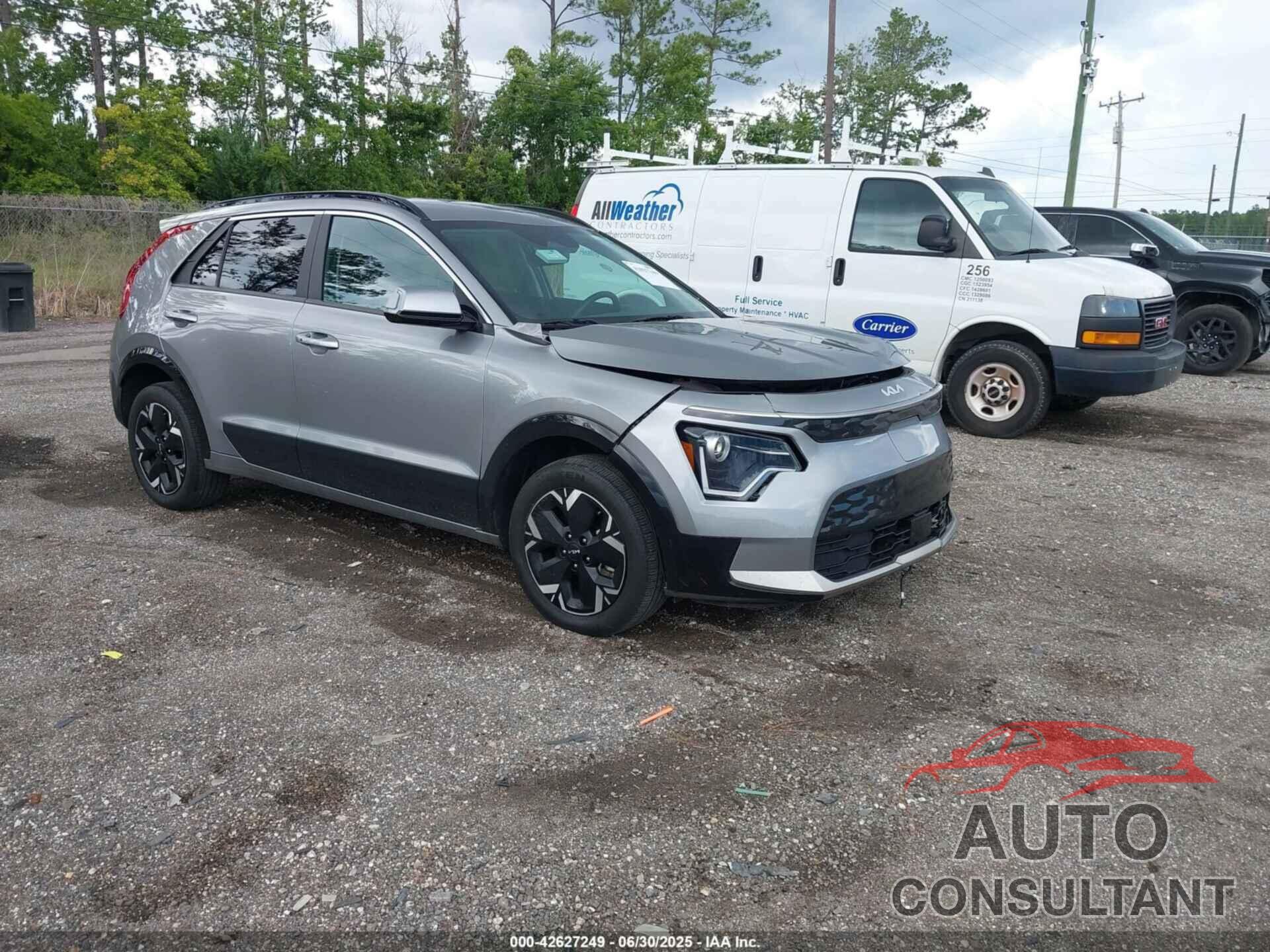 KIA NIRO EV 2024 - KNDCR3L11R5080756
