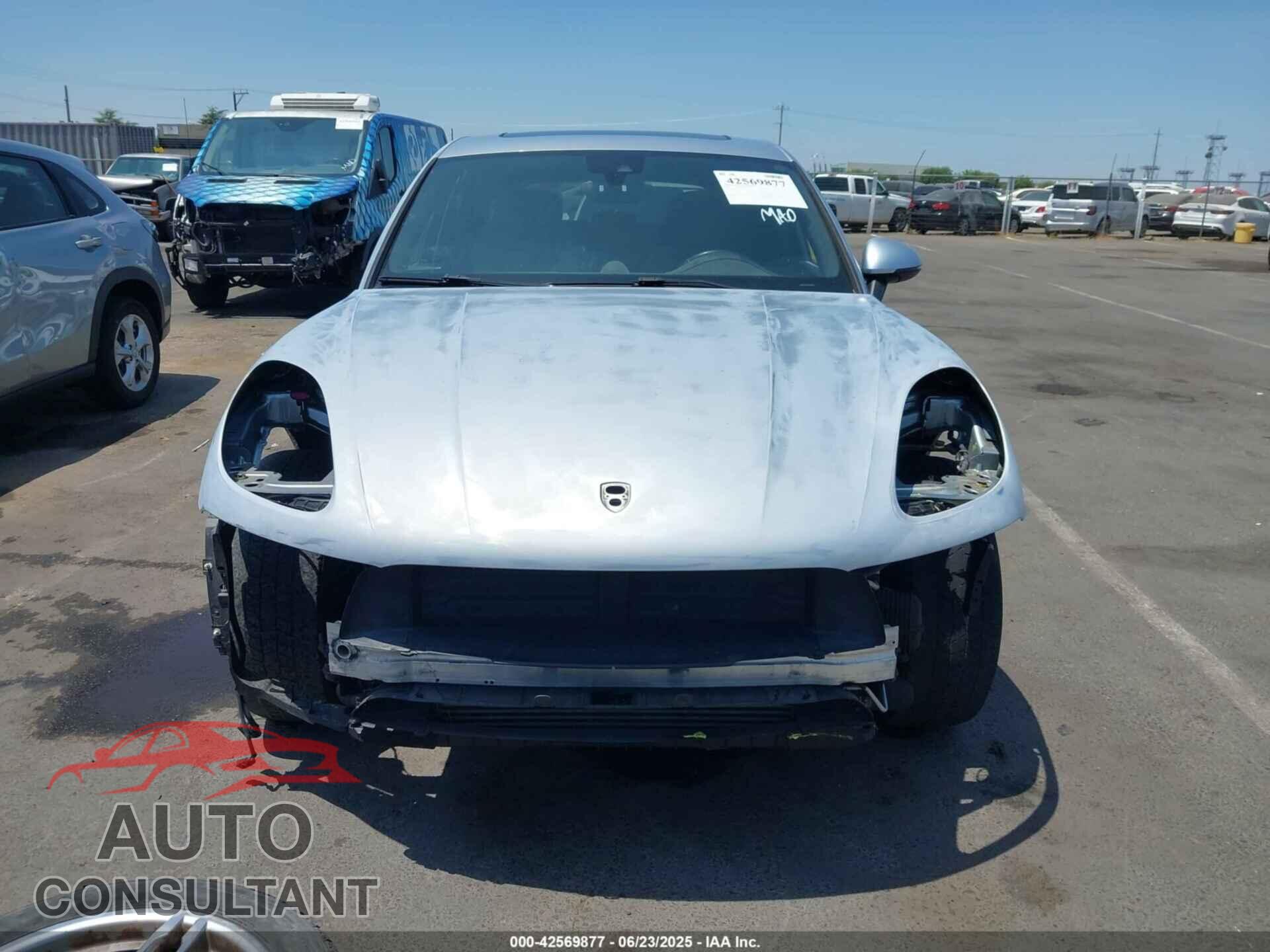PORSCHE MACAN 2017 - WP1AA2A53HLB03820