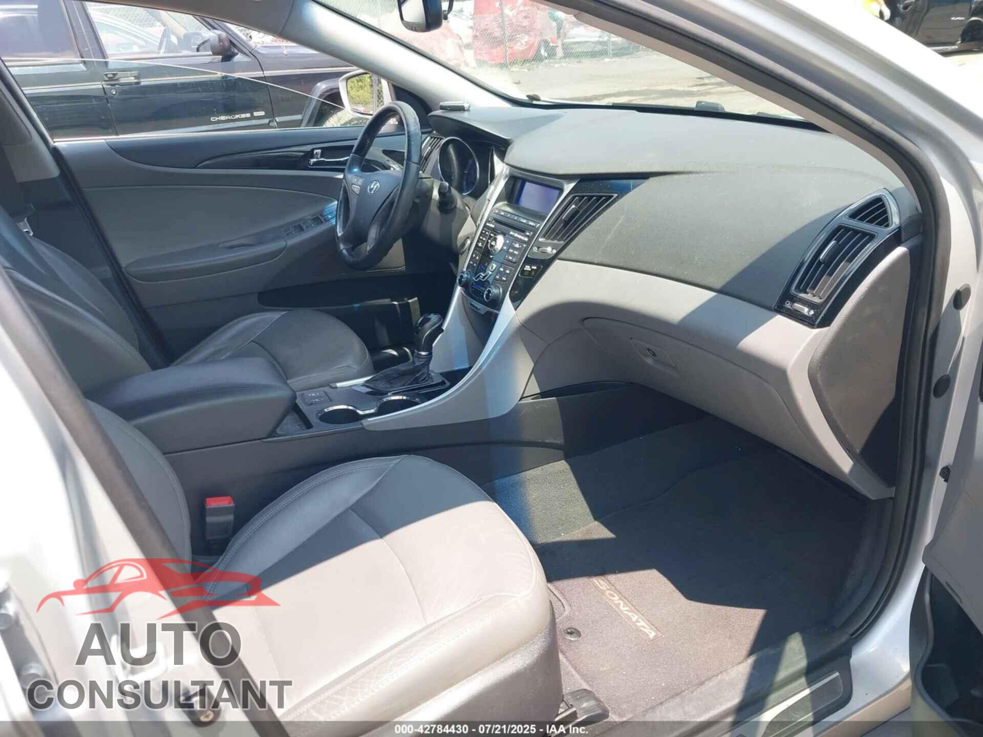 HYUNDAI SONATA 2011 - 5NPEC4AC4BH123674