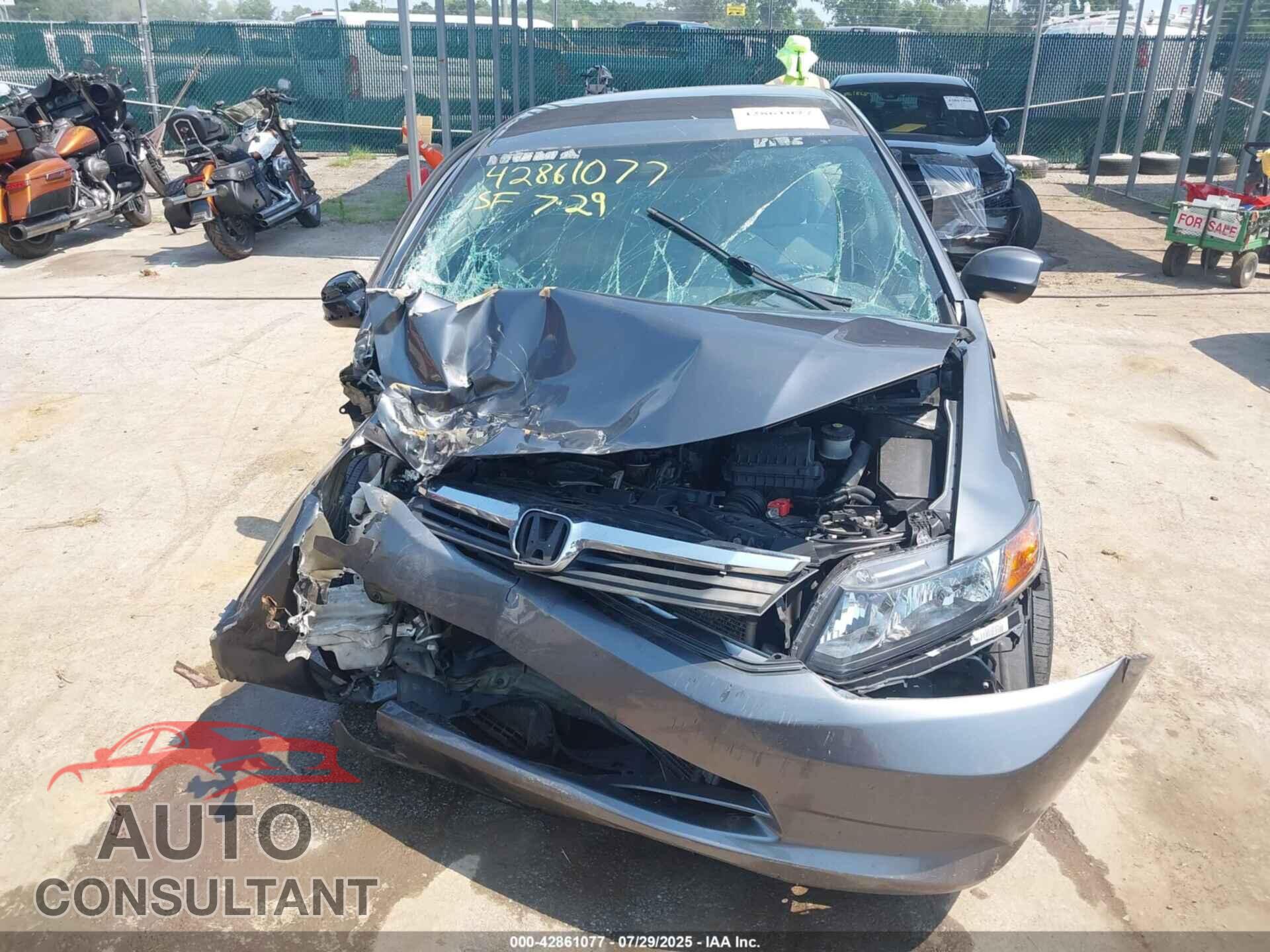 HONDA CIVIC 2012 - 19XFB2F59CE345784
