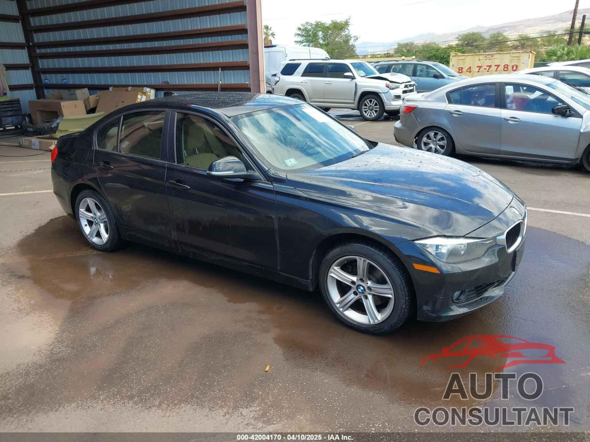 BMW 328I 2013 - WBA3B3C52DF536321