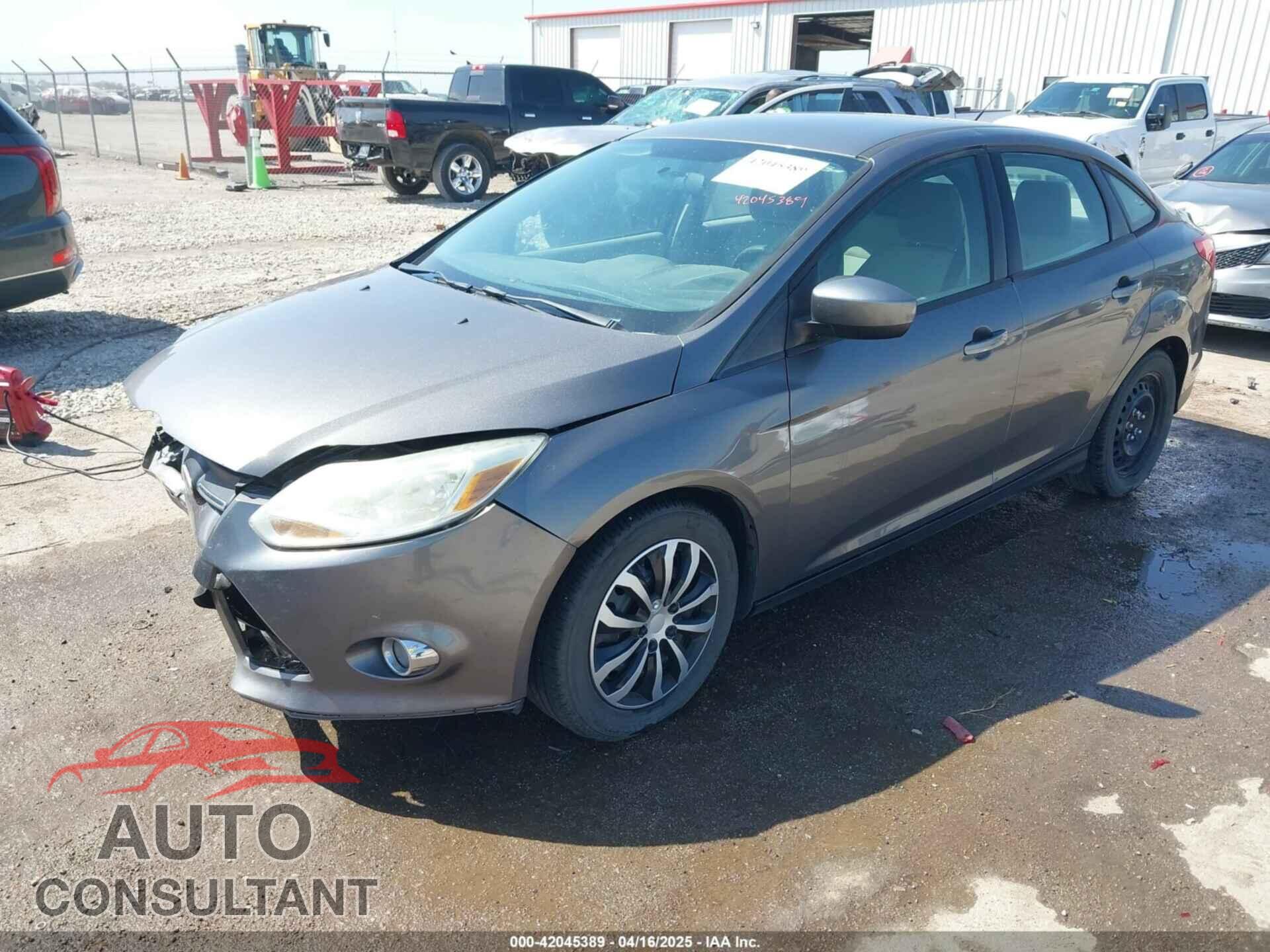 FORD FOCUS 2012 - 1FAHP3F20CL456565