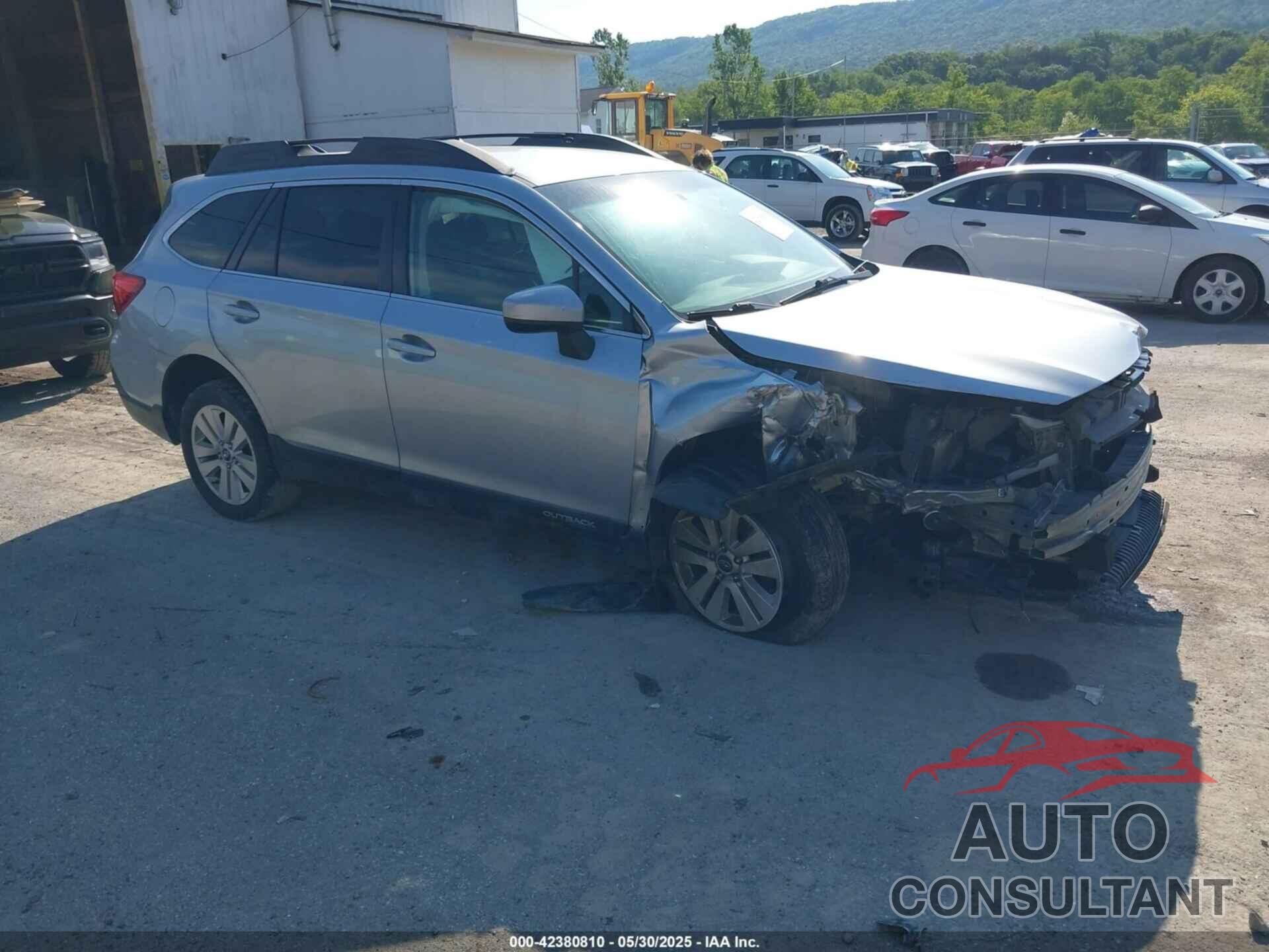 SUBARU OUTBACK 2018 - 4S4BSACC2J3301086