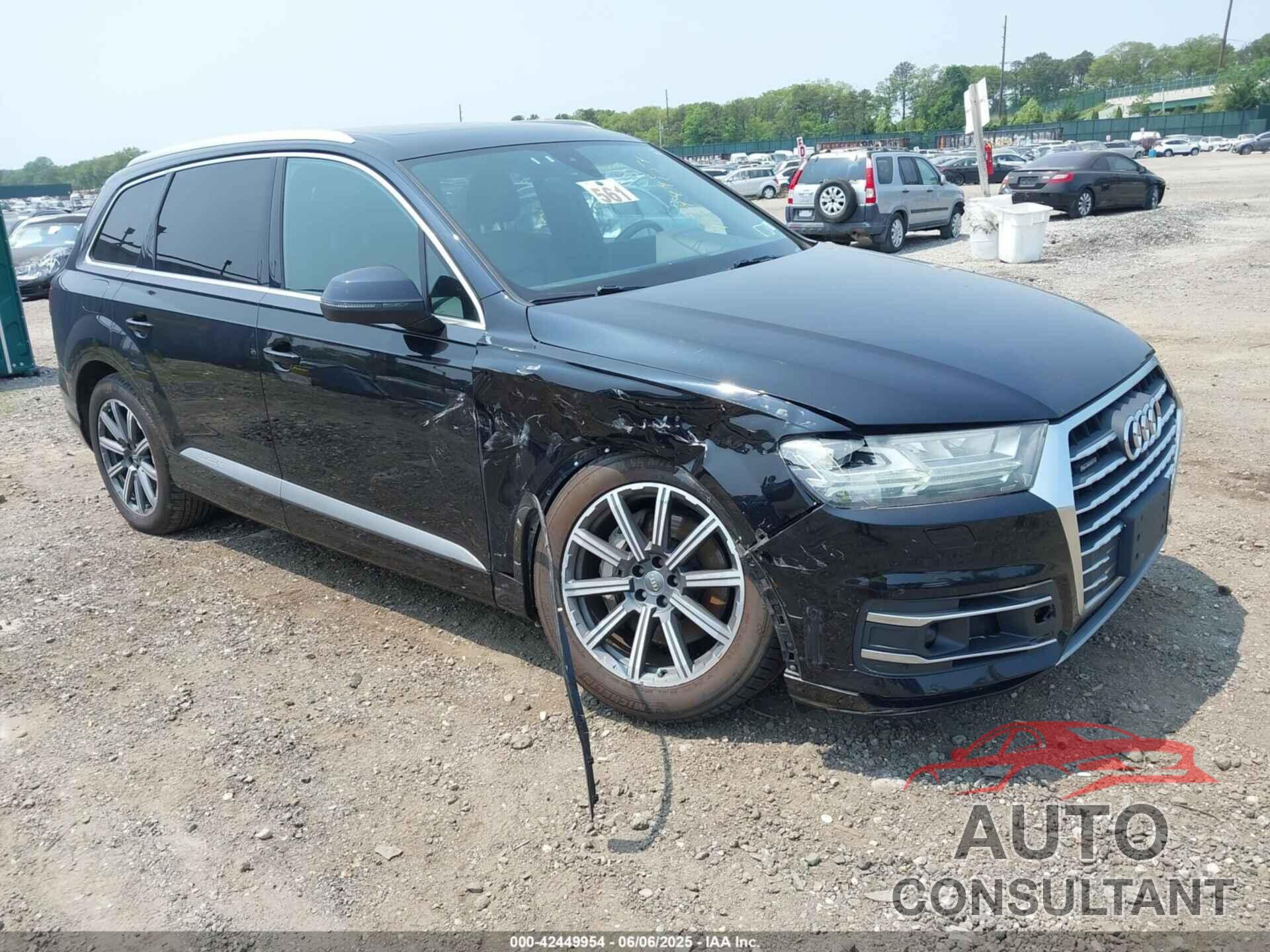 AUDI Q7 2017 - WA1LAAF73HD019855