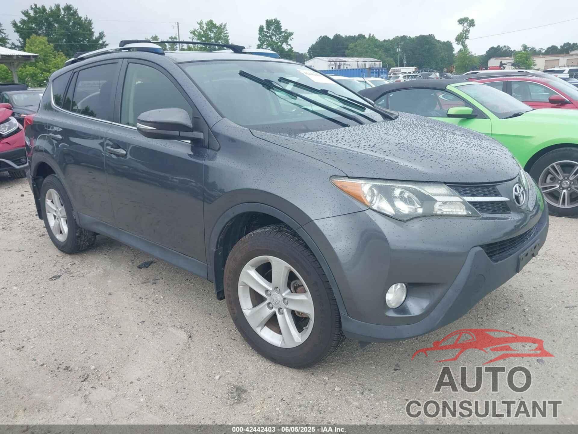 TOYOTA RAV4 2013 - JTMRFREV8DD016220