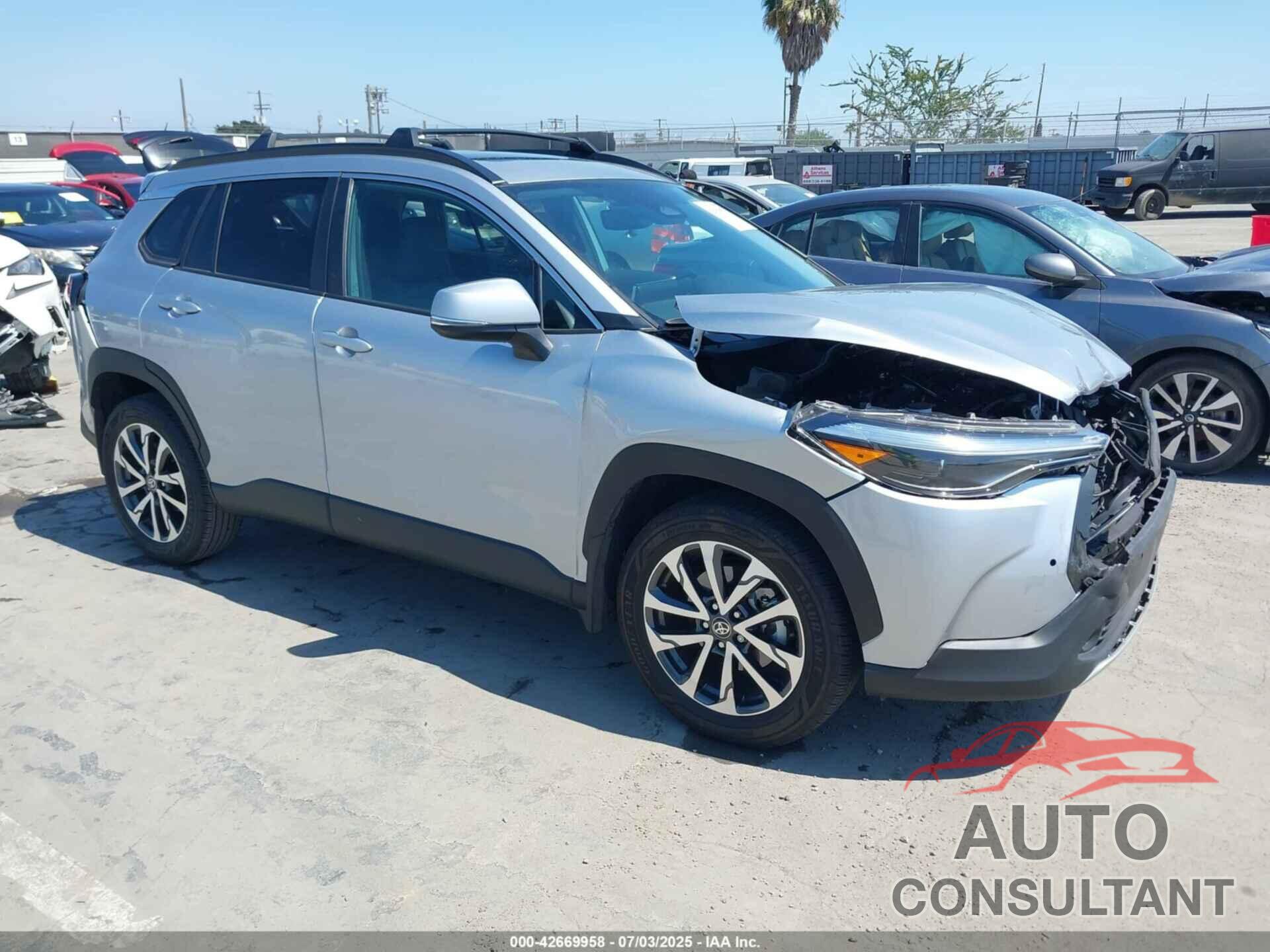 TOYOTA COROLLA CROSS 2023 - 7MUDAAAG4PV044077