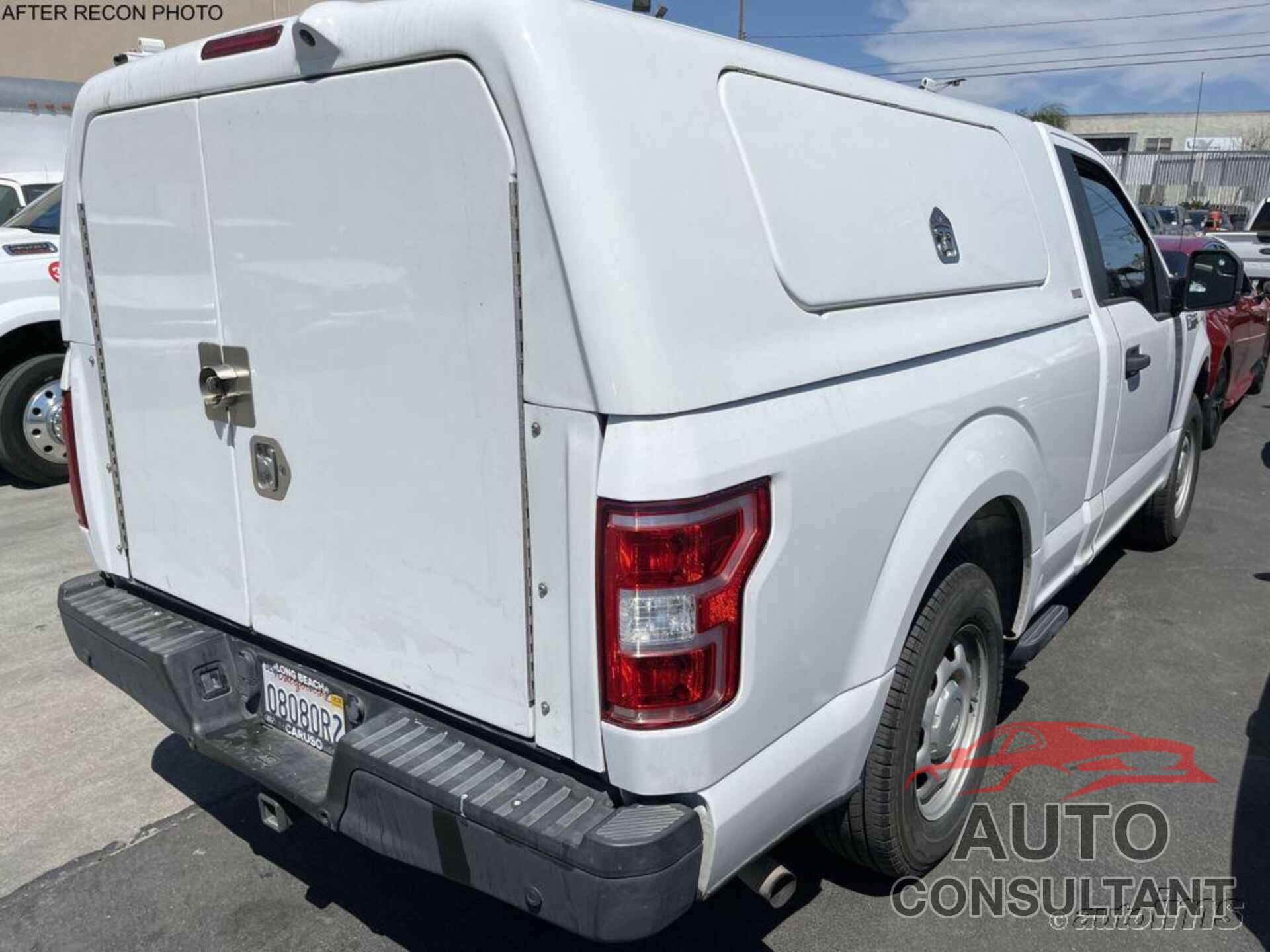 FORD F150 2018 - 1FTMF1CB3JKF08360