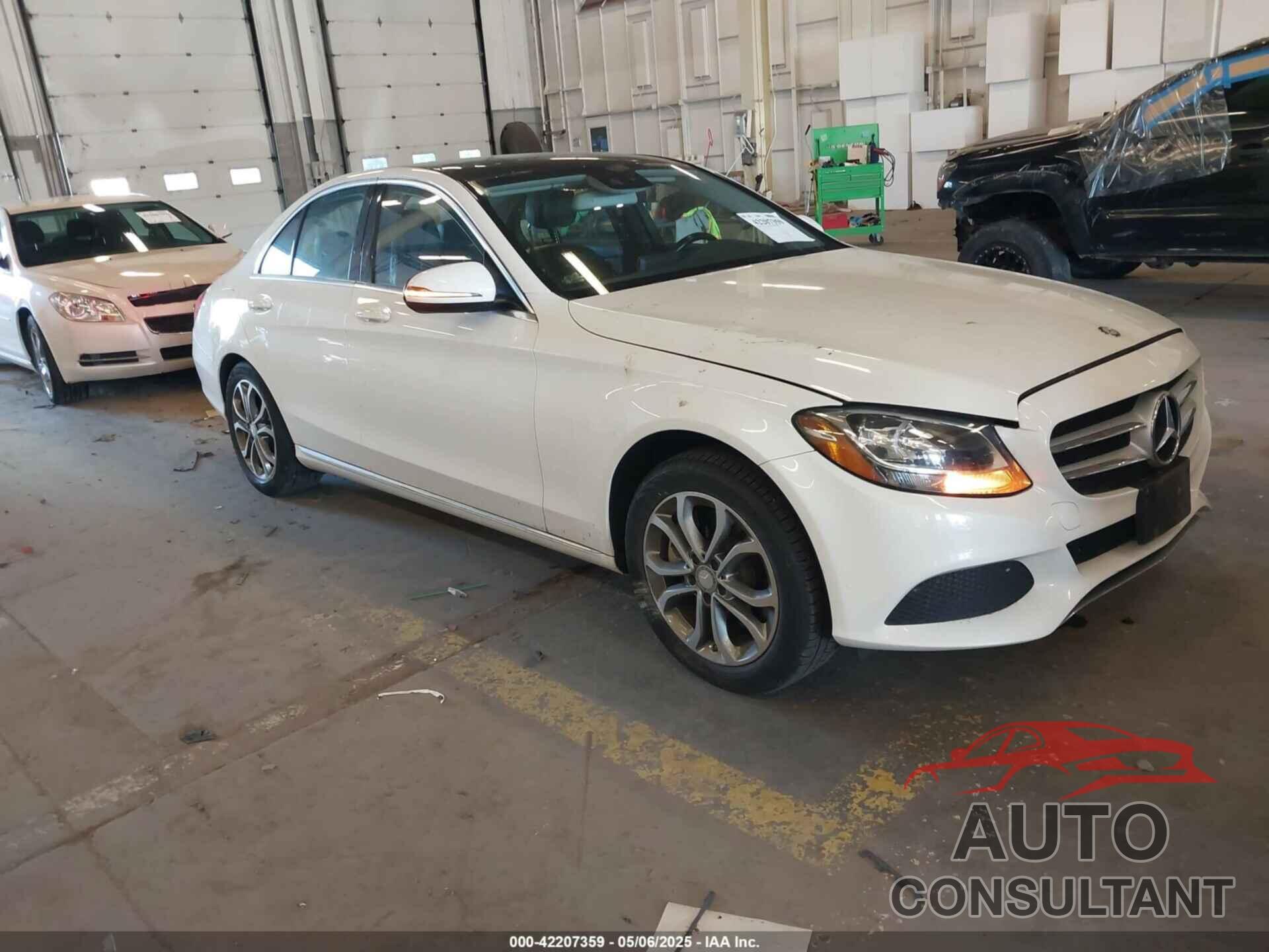 MERCEDES-BENZ C 300 2016 - 55SWF4KB8GU138264