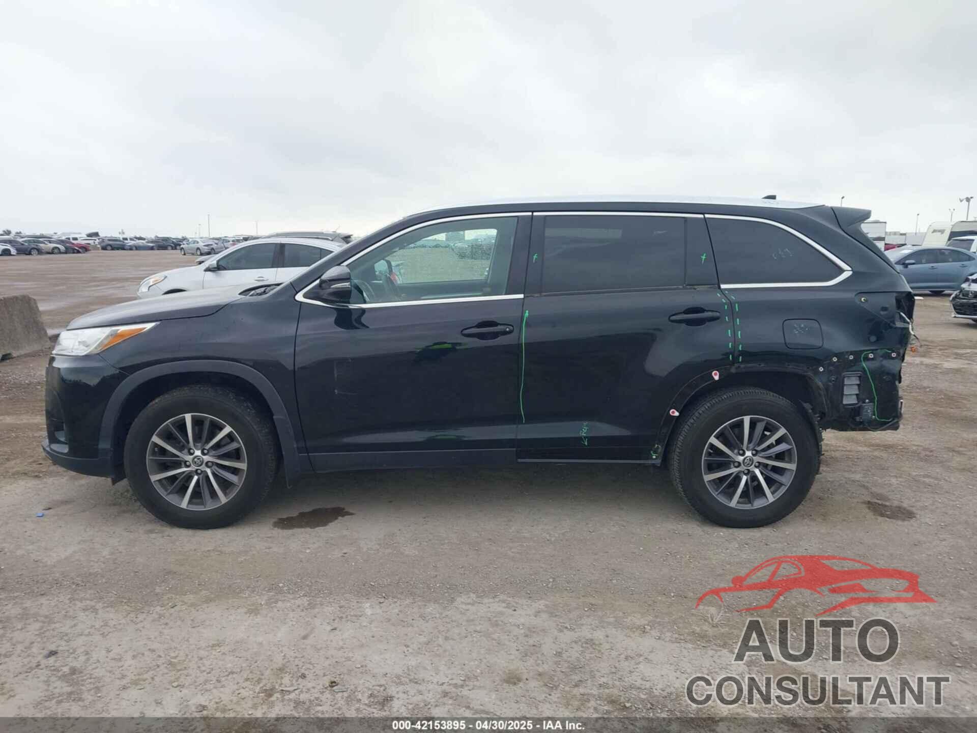 TOYOTA HIGHLANDER 2019 - 5TDJZRFHXKS573838