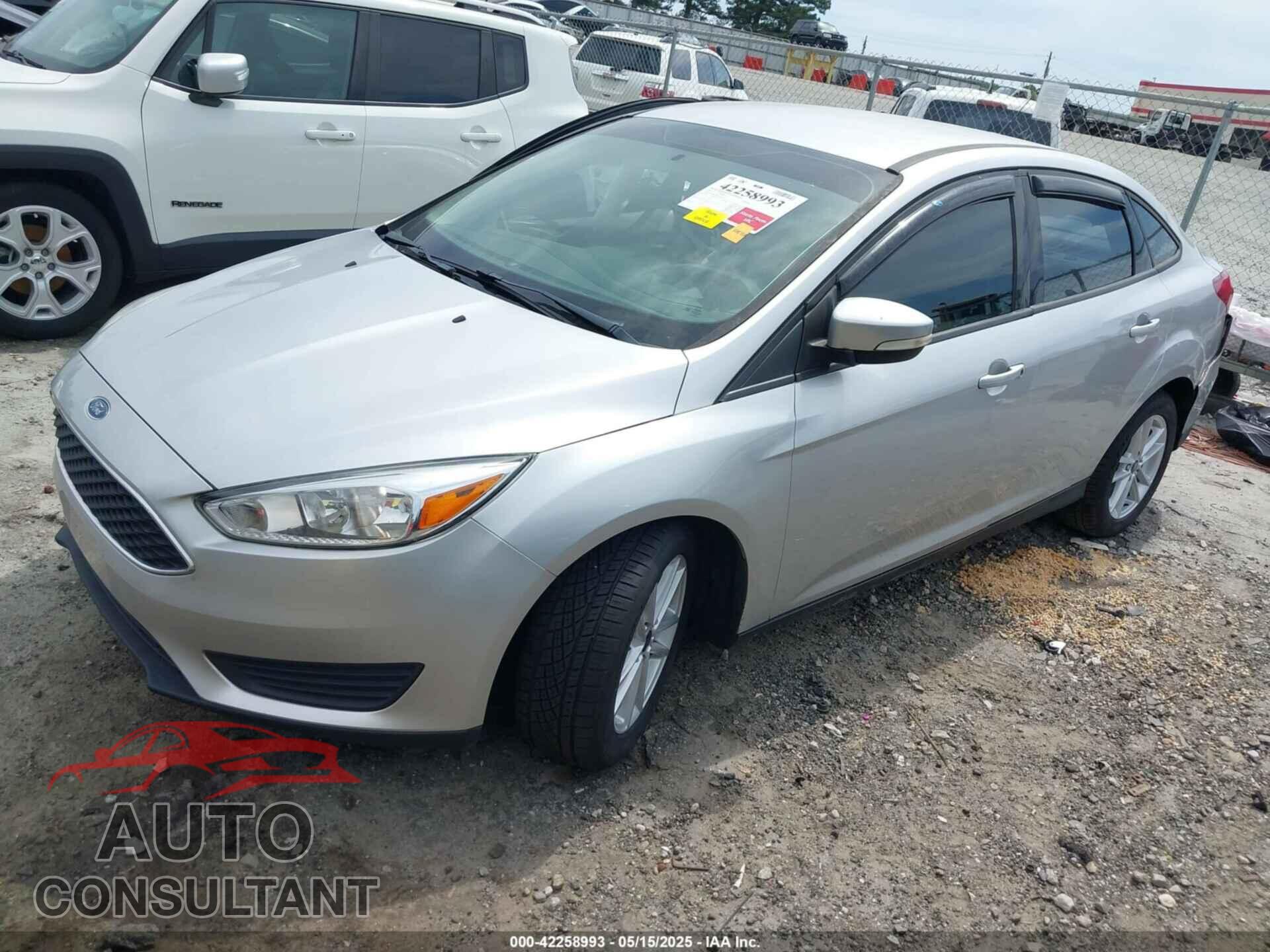 FORD FOCUS 2017 - 1FADP3F28HL227699