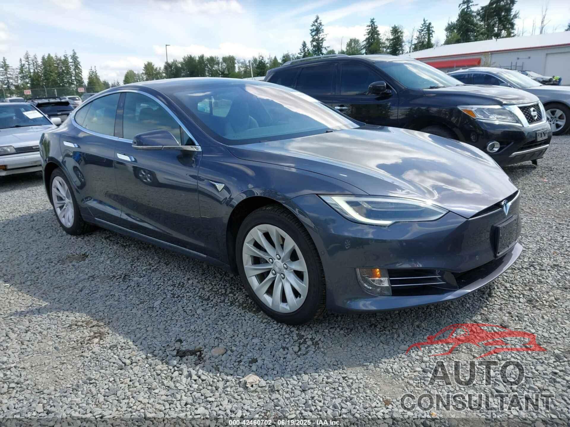 TESLA MODEL S 2017 - 5YJSA1E27HF202563