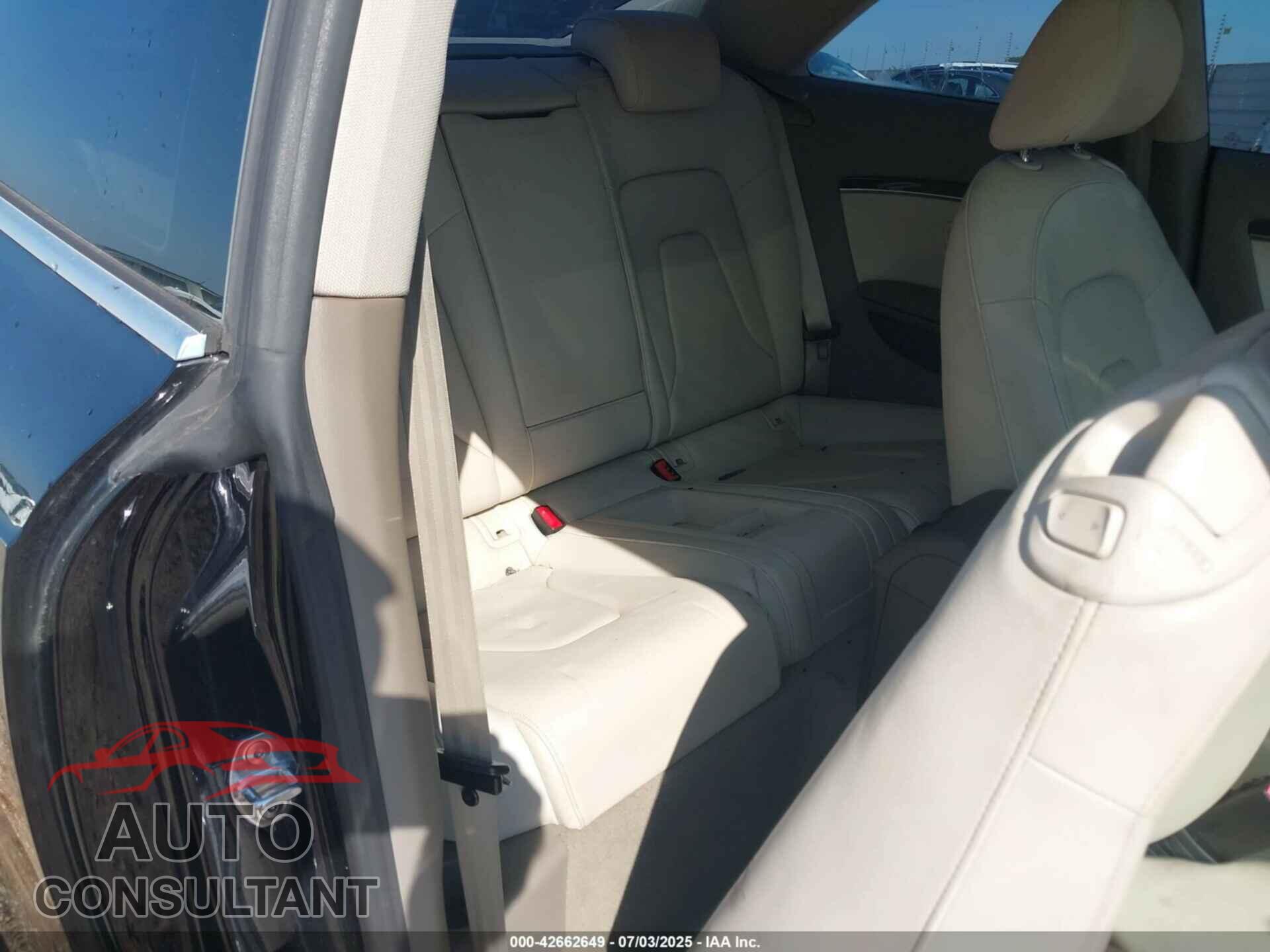 AUDI A5 2012 - WAURFAFR2CA001289