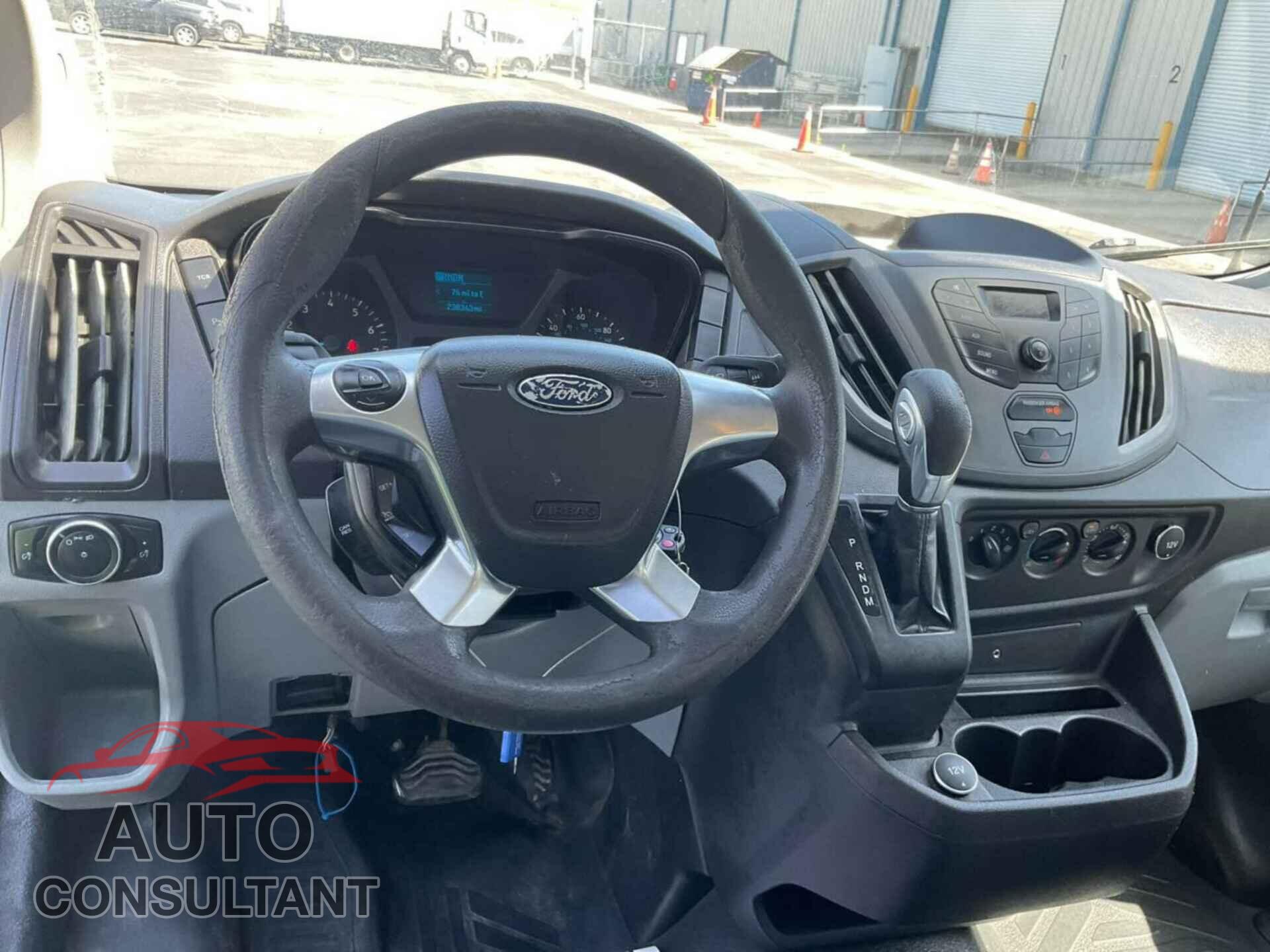 FORD TRANSIT 2017 - 1FTYE1YM2HKA76806