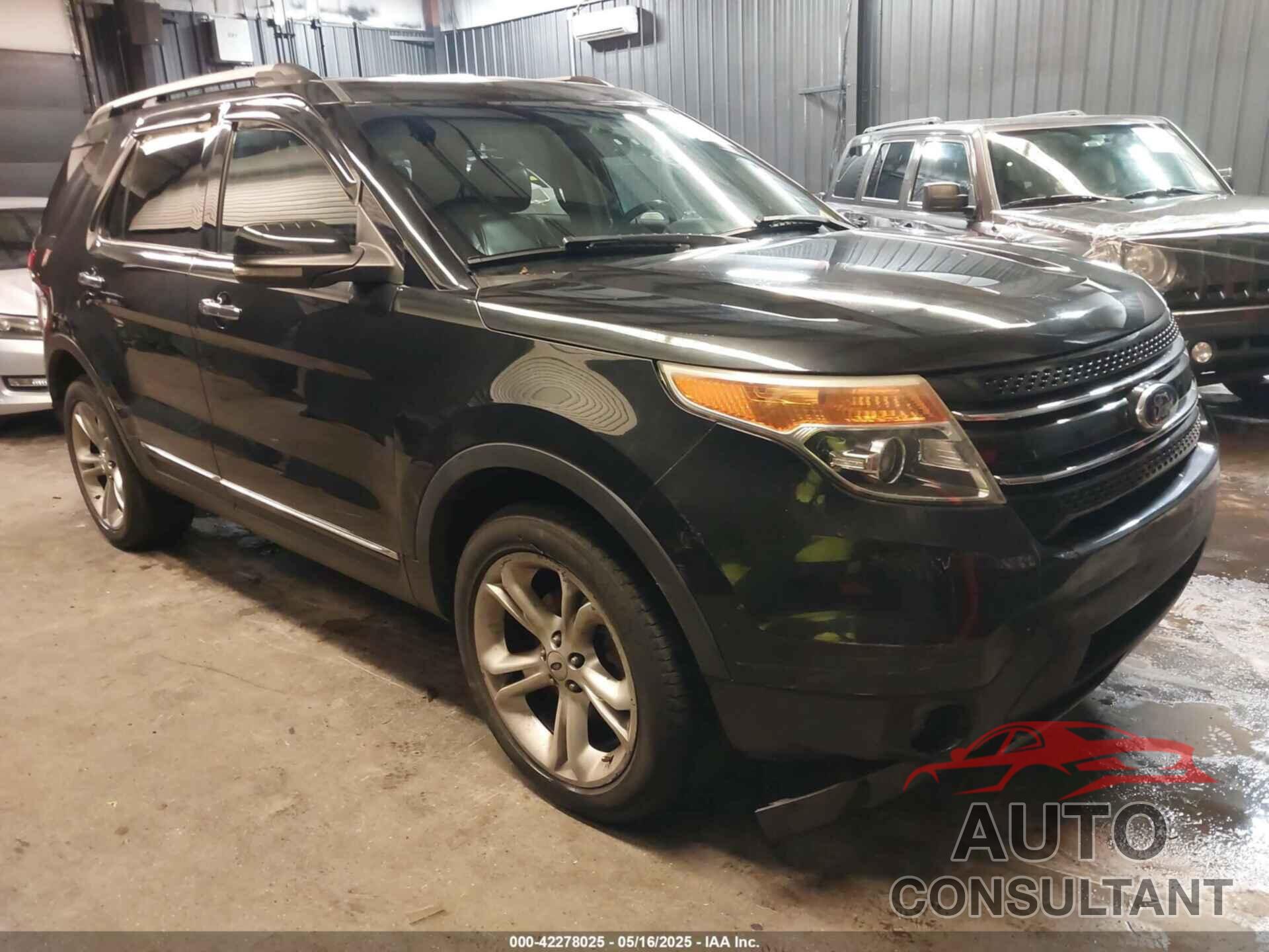 FORD EXPLORER 2011 - 1FMHK8F88BGA33407