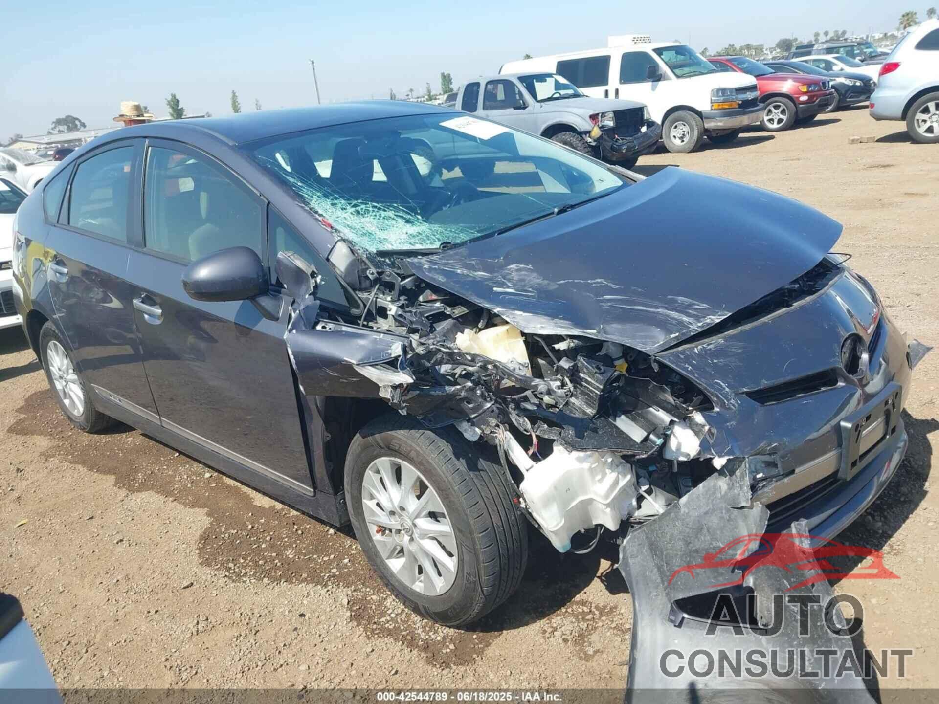 TOYOTA PRIUS PLUG-IN 2012 - JTDKN3DP5C3011792