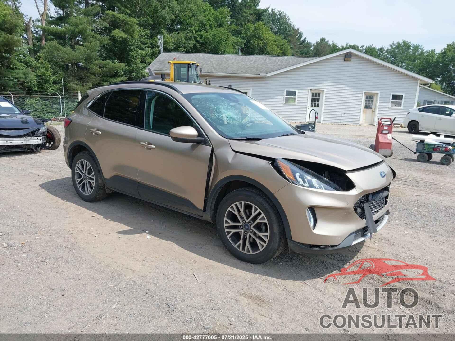 FORD ESCAPE 2021 - 1FMCU9H69MUB35132