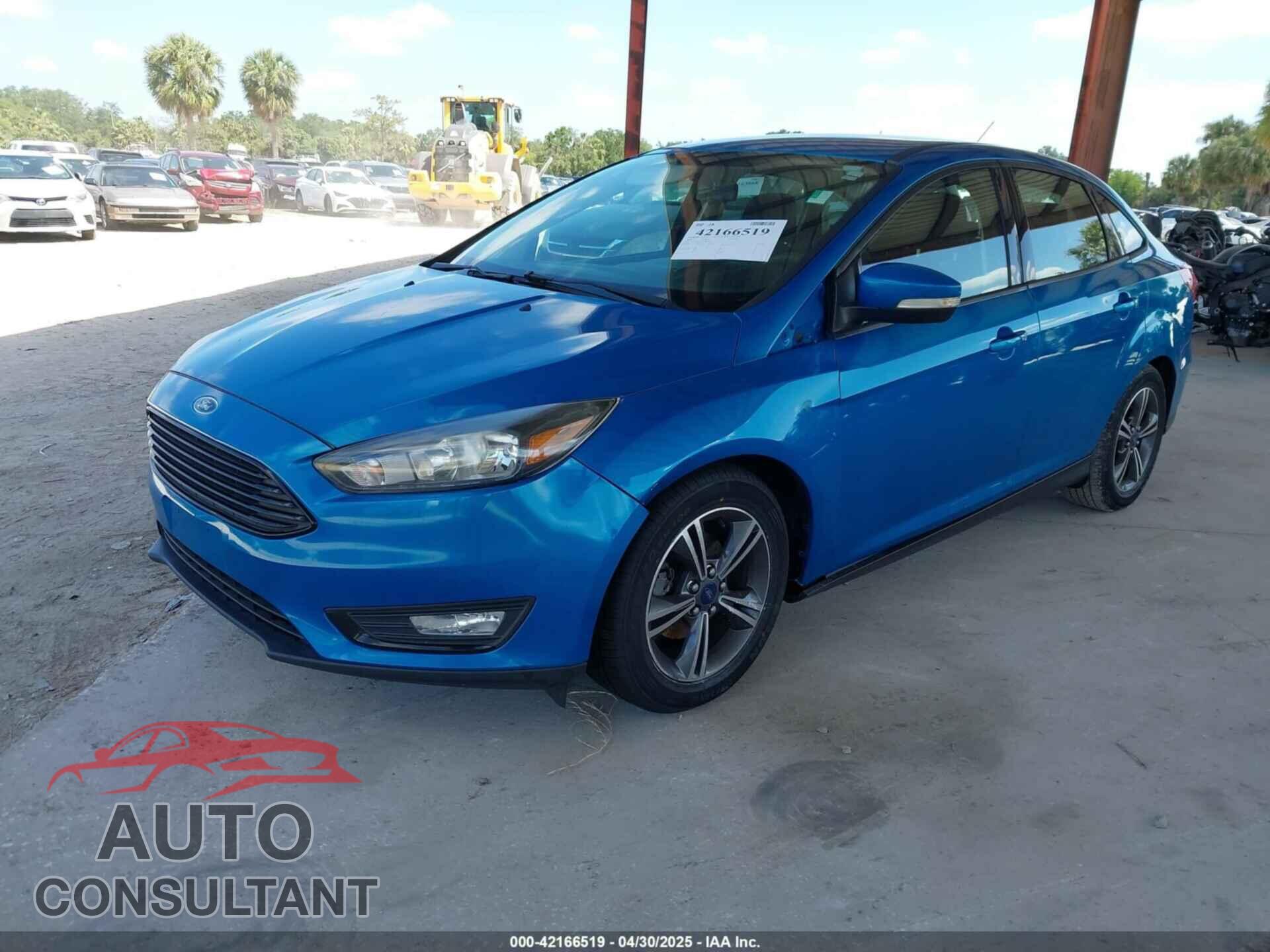 FORD FOCUS 2016 - 1FADP3FE3GL226145