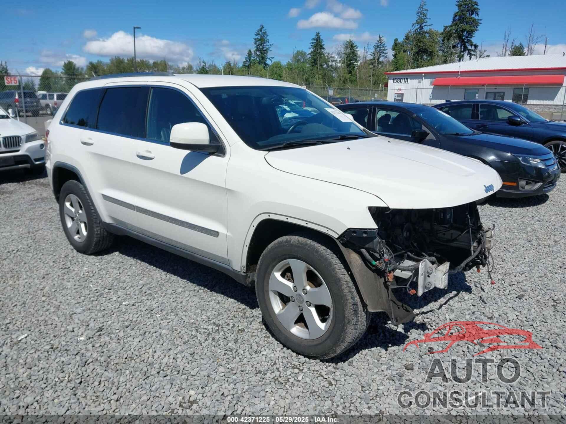 JEEP GRAND CHEROKEE 2011 - 1J4RS4GG5BC739548