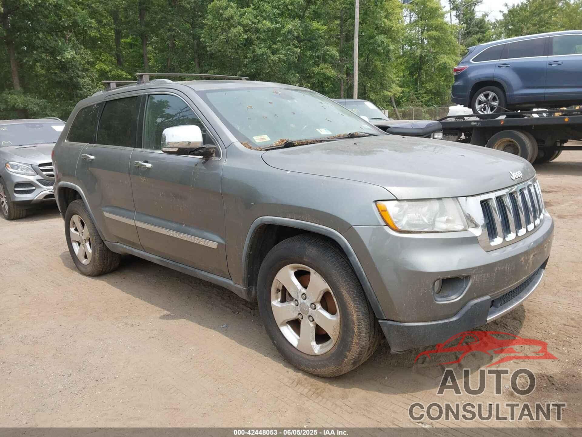 JEEP GRAND CHEROKEE 2011 - 1J4RR5GG8BC602735