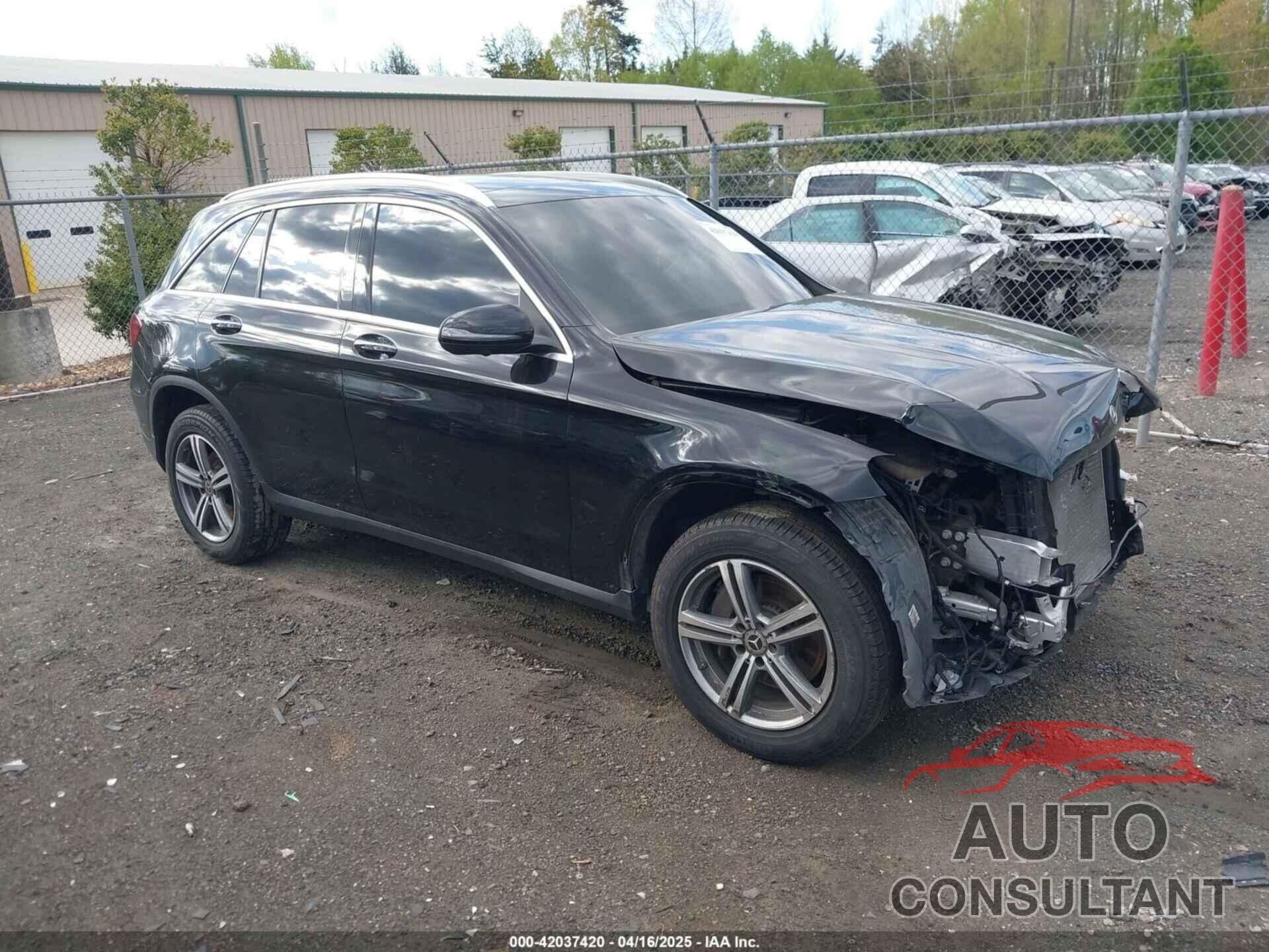 MERCEDES-BENZ GLC 300 2022 - W1N0G8EB7NV337921