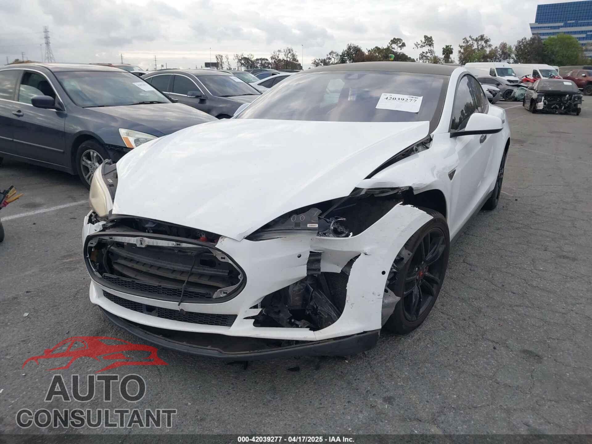 TESLA MODEL S 2014 - 5YJSA1H14EFP61583