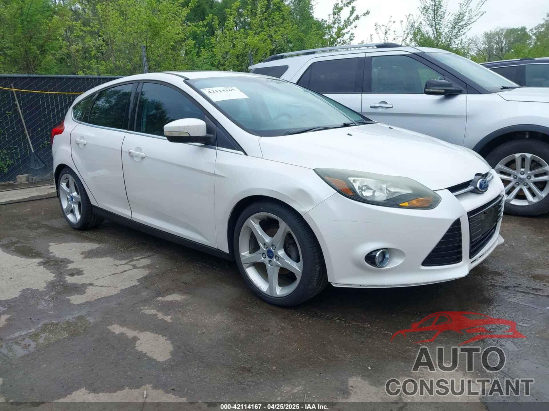 FORD FOCUS 2012 - 1FAHP3N22CL237852