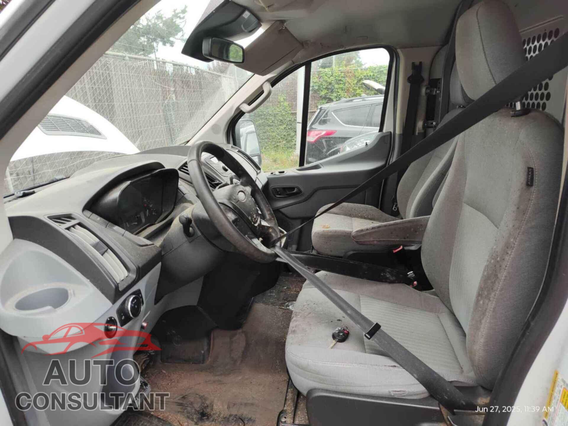 FORD TRANSIT-150 2016 - 1FTYE2YM3GKB43952