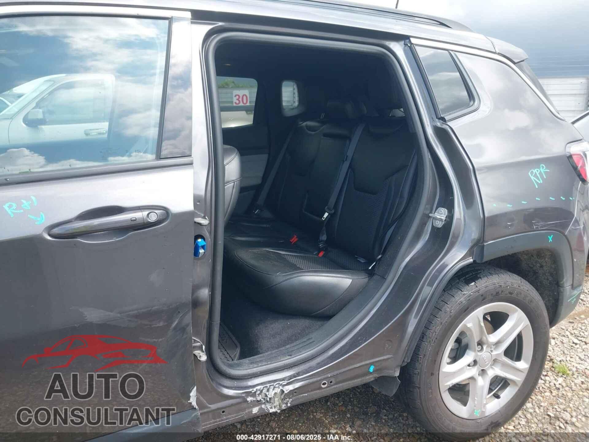 JEEP COMPASS 2023 - 3C4NJDBN7PT529039