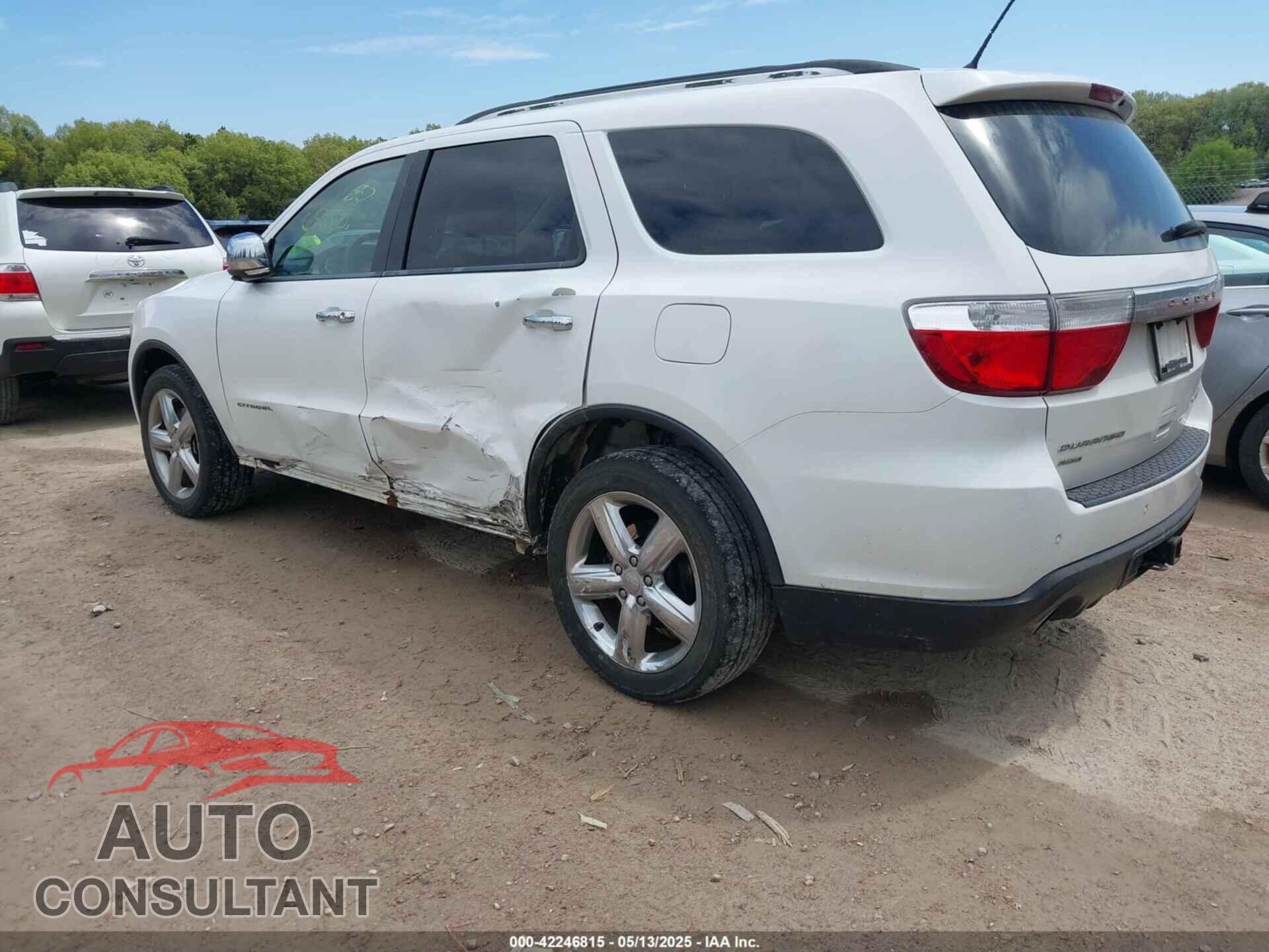 DODGE DURANGO 2013 - 1C4SDJET7DC512400