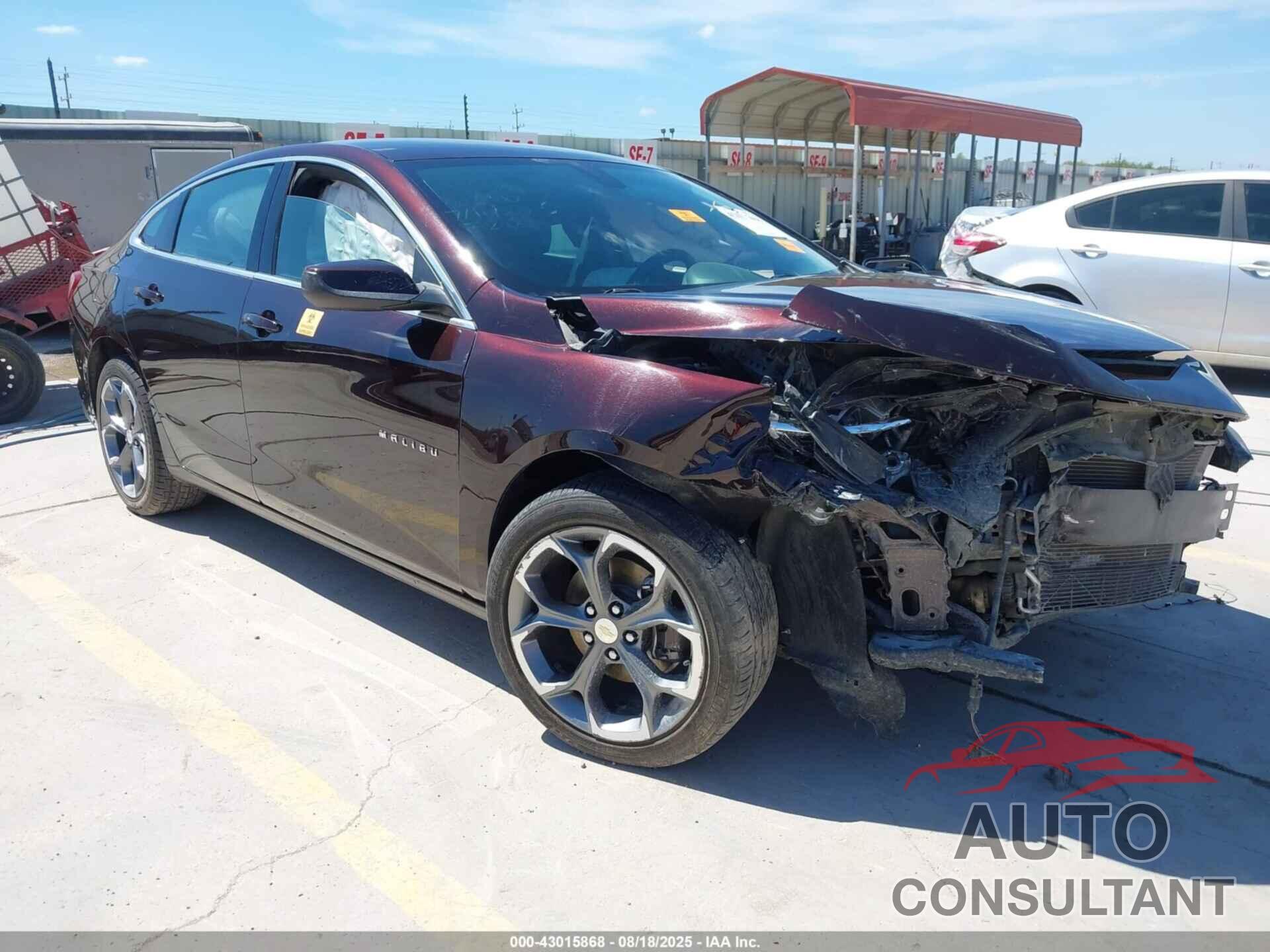 CHEVROLET MALIBU 2021 - 1G1ZD5ST3MF004300
