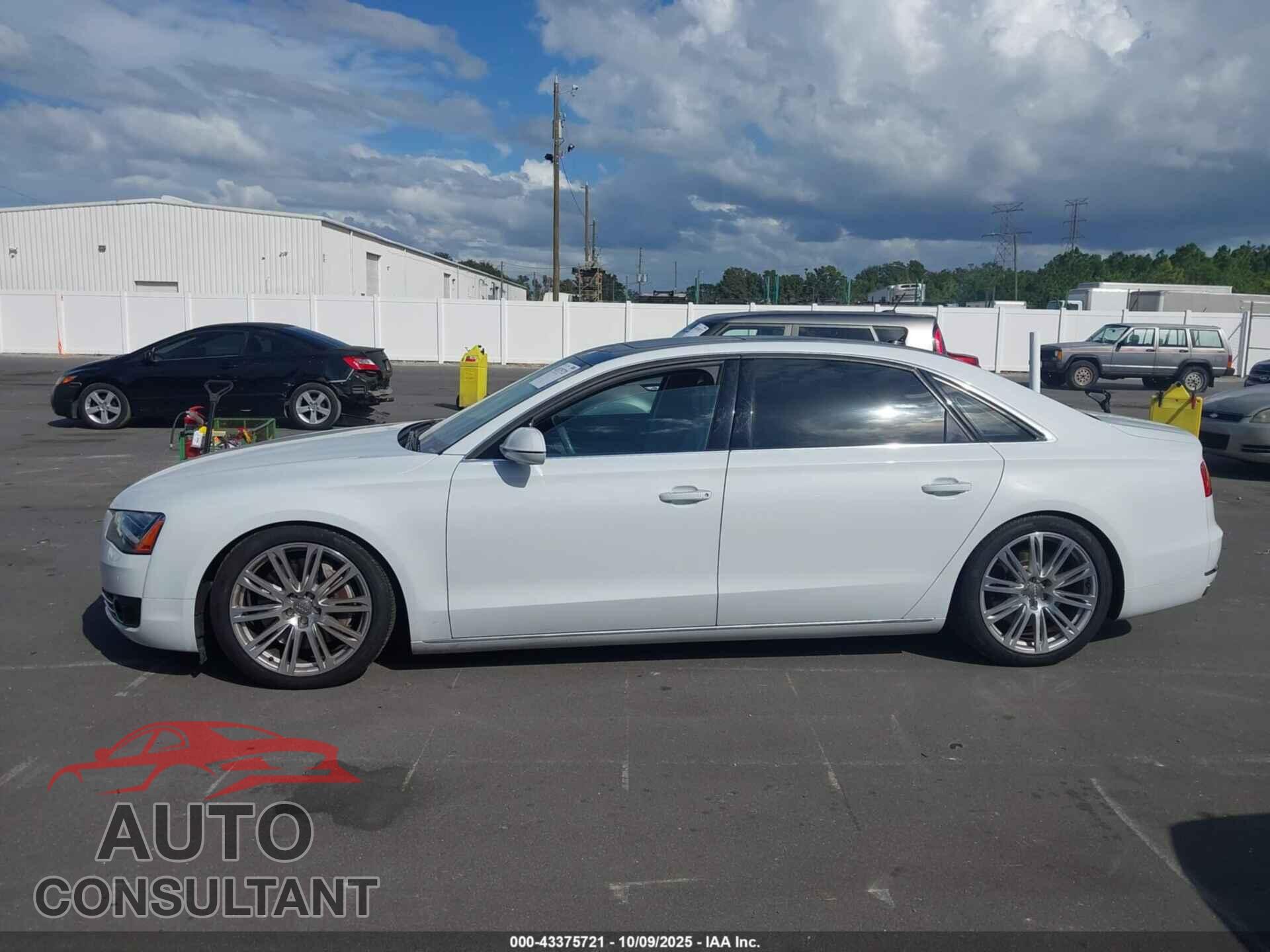 AUDI A8 L 2013 - WAUR2AFD6DN014637
