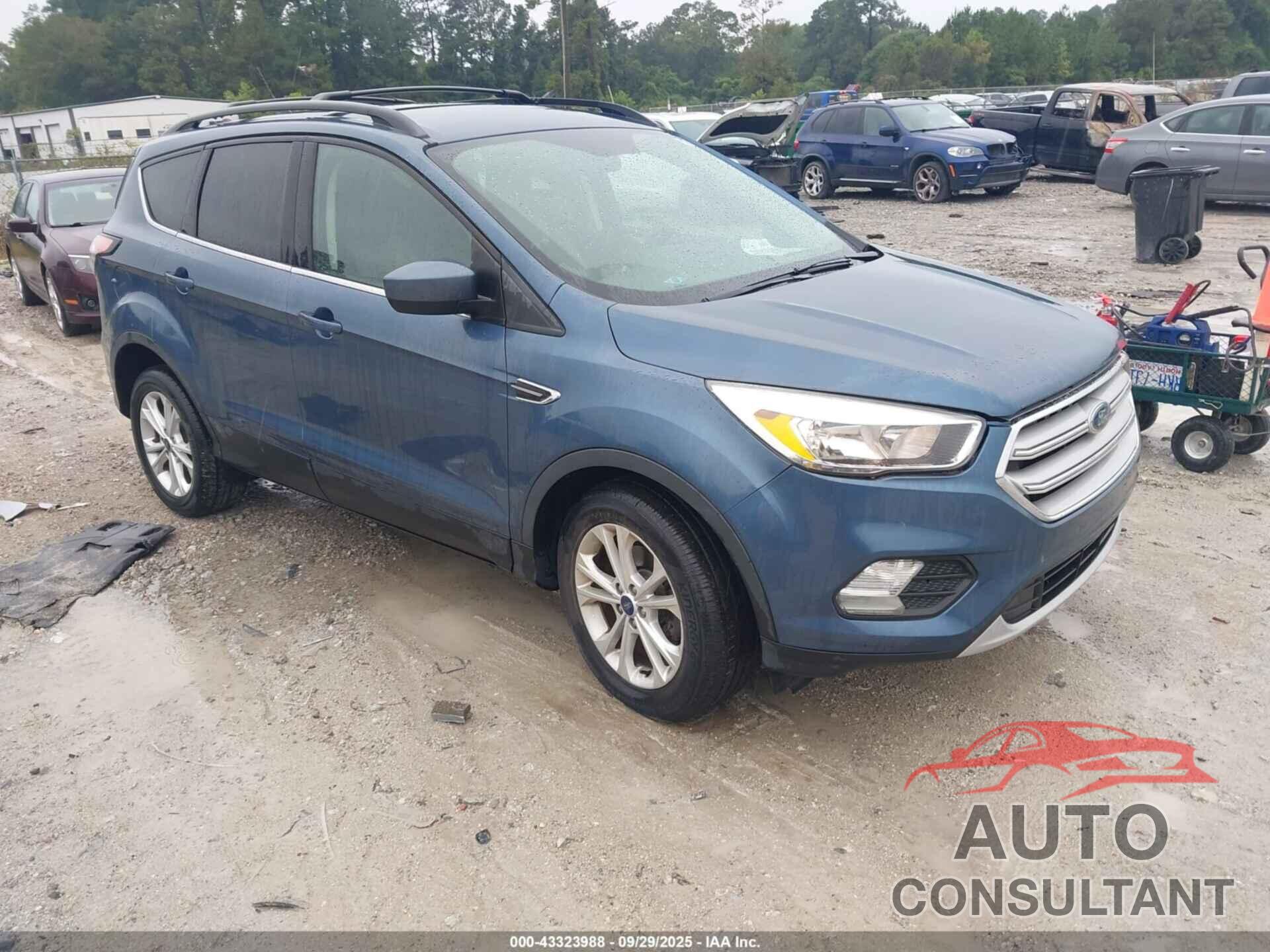 FORD ESCAPE 2018 - 1FMCU0GD9JUC03713