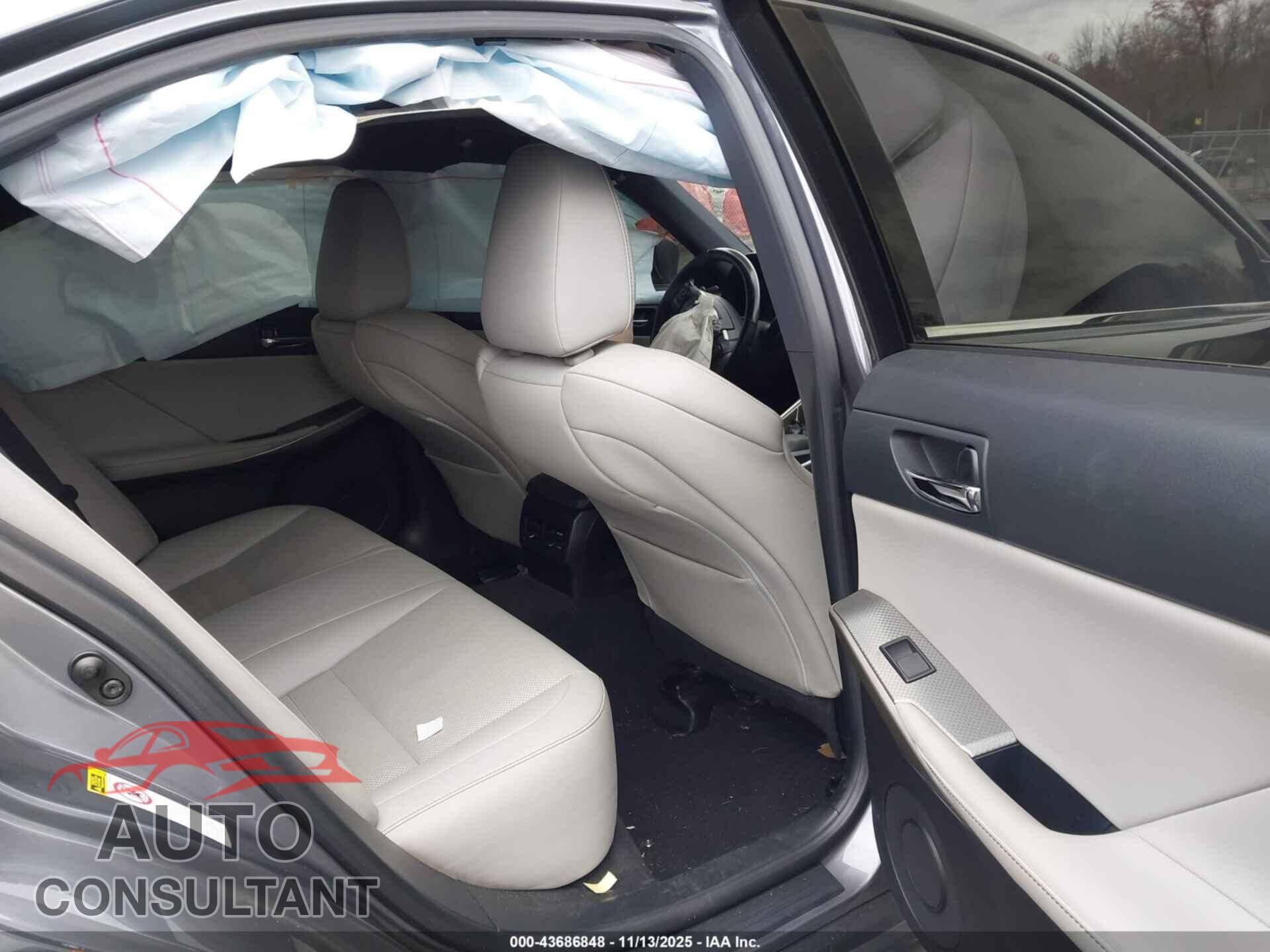LEXUS IS 350 2015 - JTHCE1D27F5009370