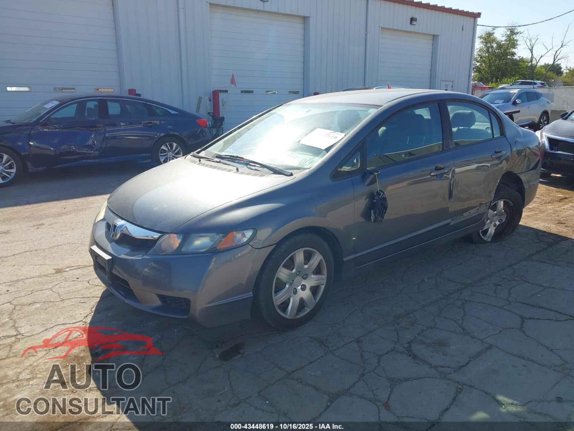 HONDA CIVIC 2011 - 19XFA1F55BE002840