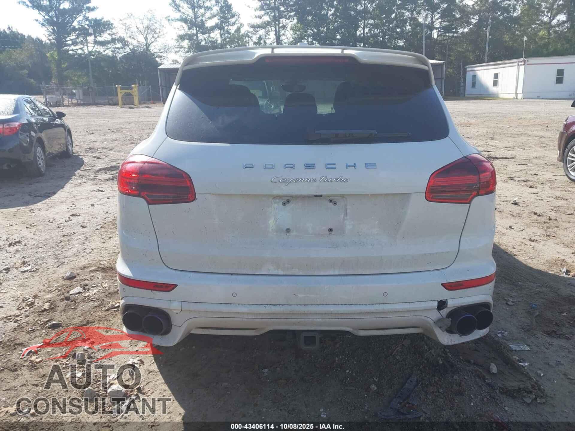 PORSCHE CAYENNE 2015 - WP1AC2A27FLA80667