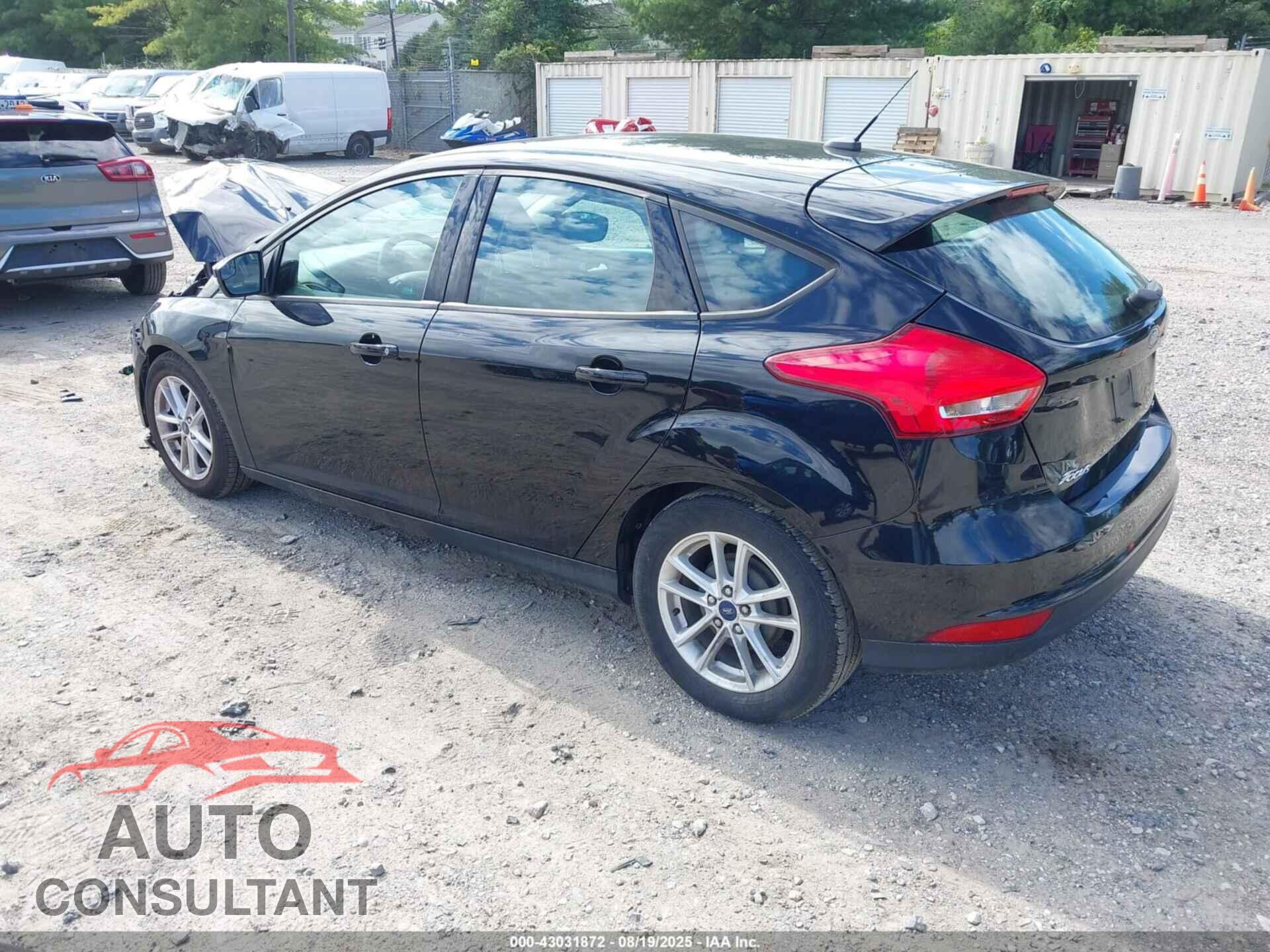 FORD FOCUS 2017 - 1FADP3K2XHL281298